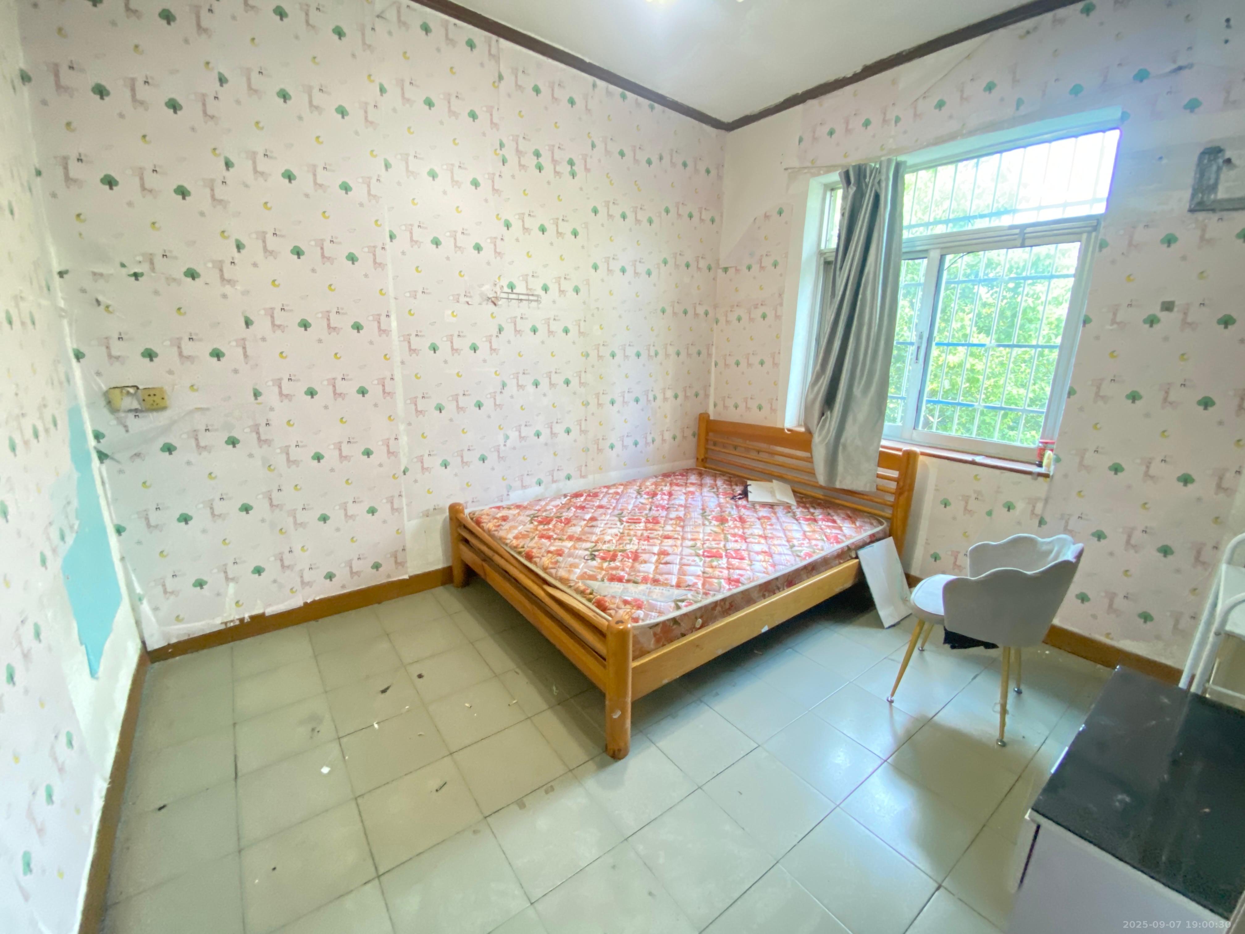 工农新村（工农桥社区）  1室1厅1卫    1200.0元/月室内图