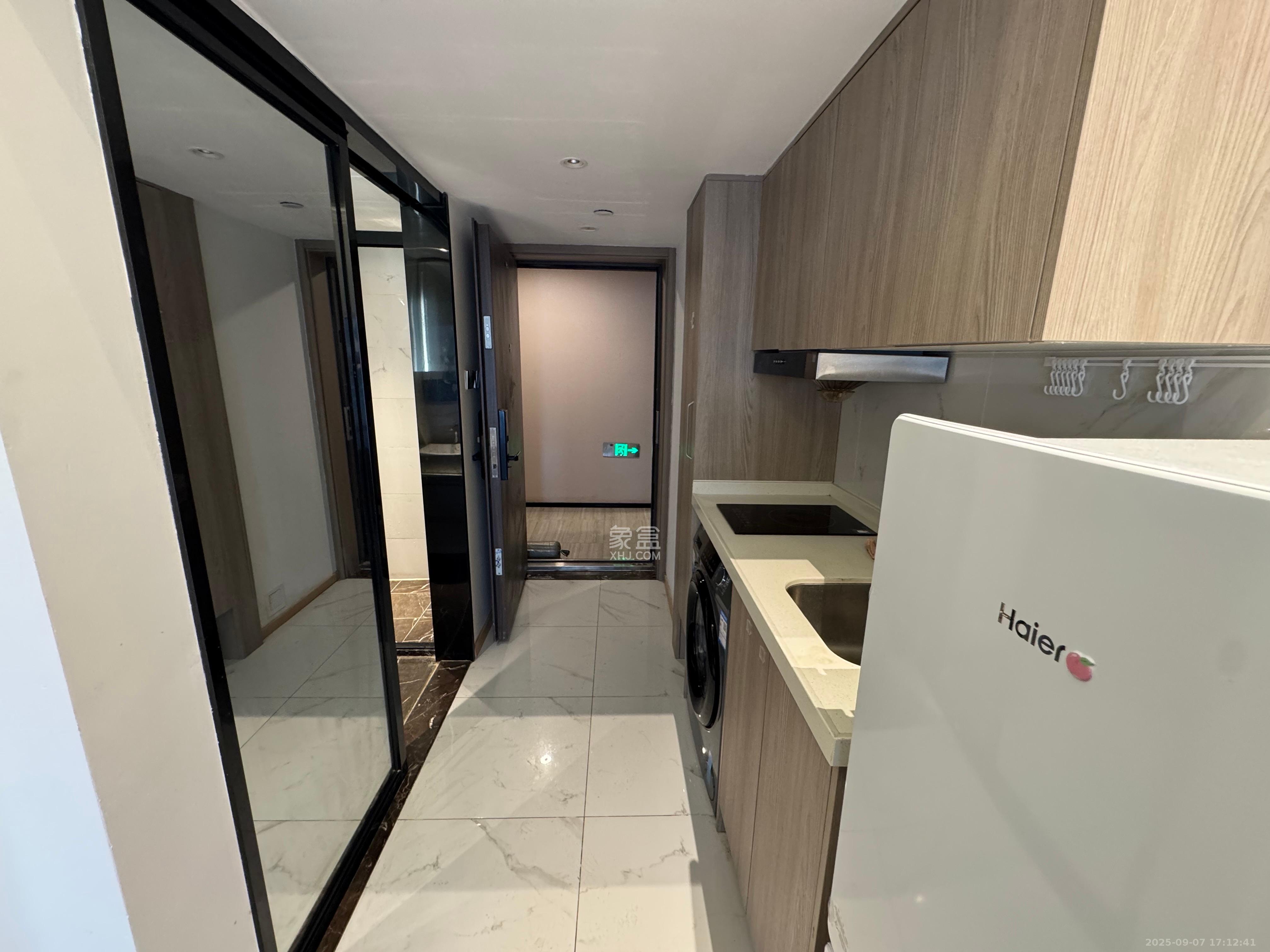 正荣梅溪紫阙台  2室2厅1卫    2300.0元/月室内图