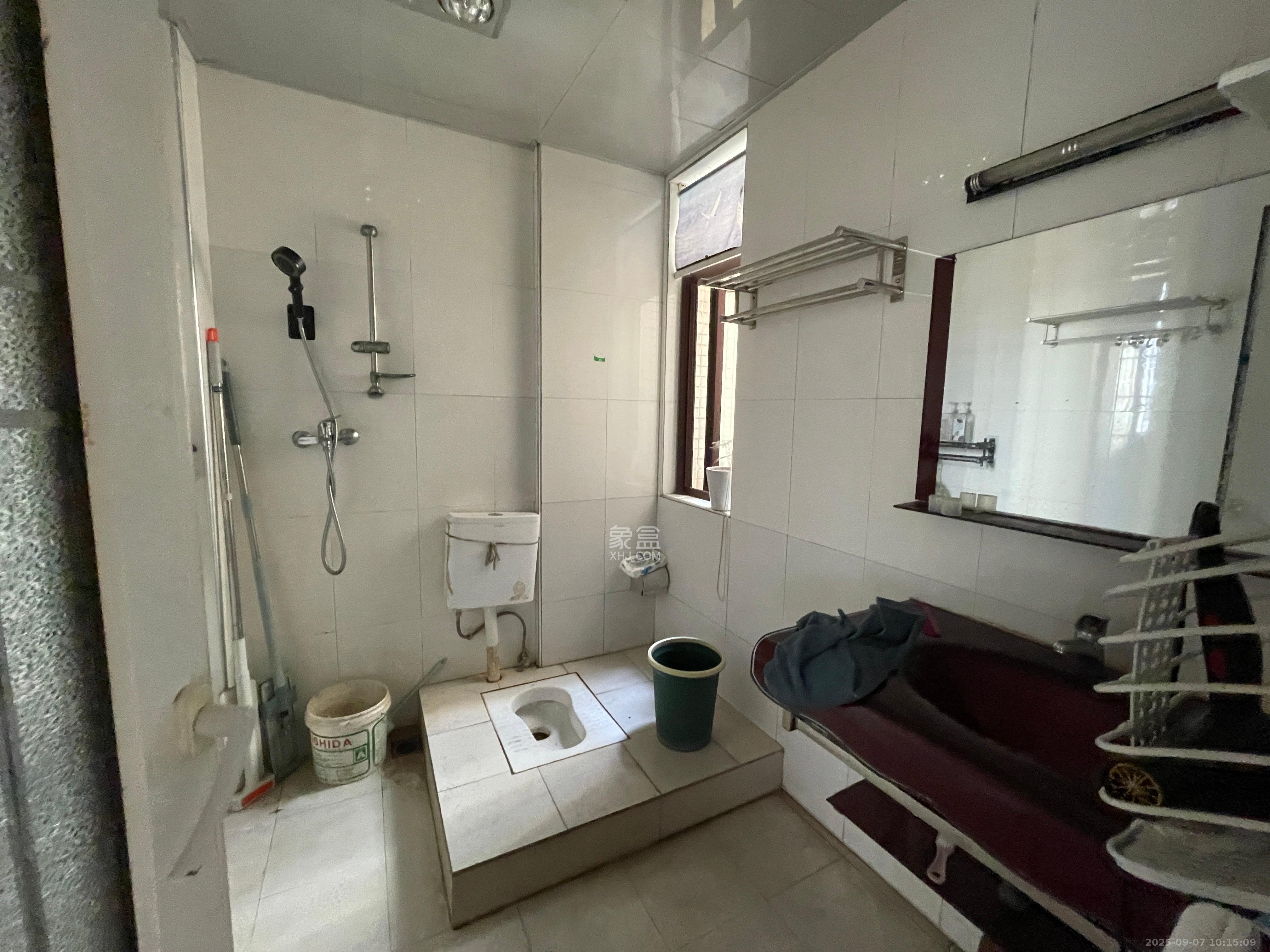 鹏基诺亚山林 2室1厅1卫 1600.0元/月 鹏基诺亚山林 2室1厅1卫 1600.0元/月室内图