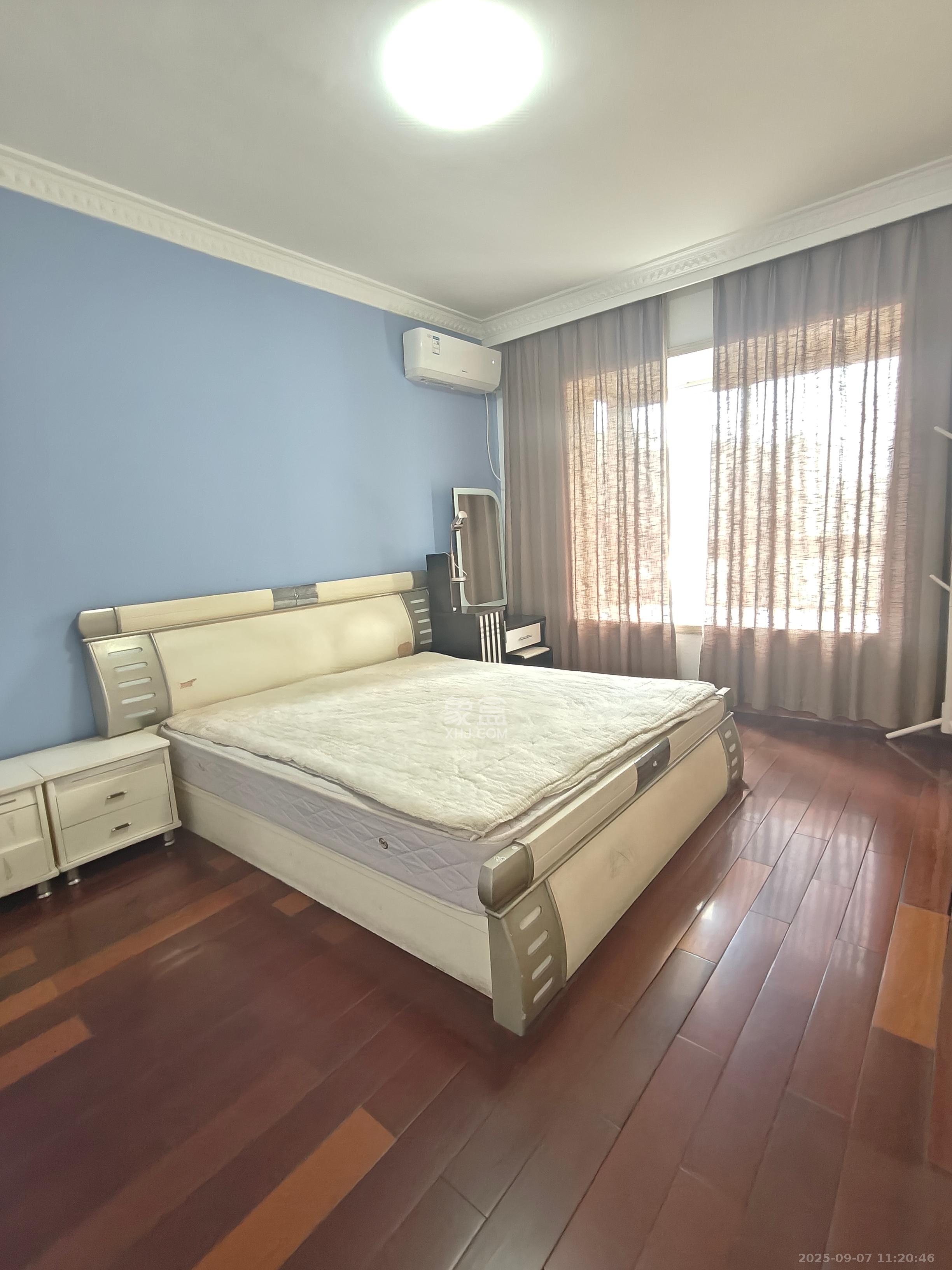 佳润新城(佳润新都)  3室2厅2卫    3300.0元/月 佳润新城(佳润新都)  3室2厅2卫    3300.0元/月室内图