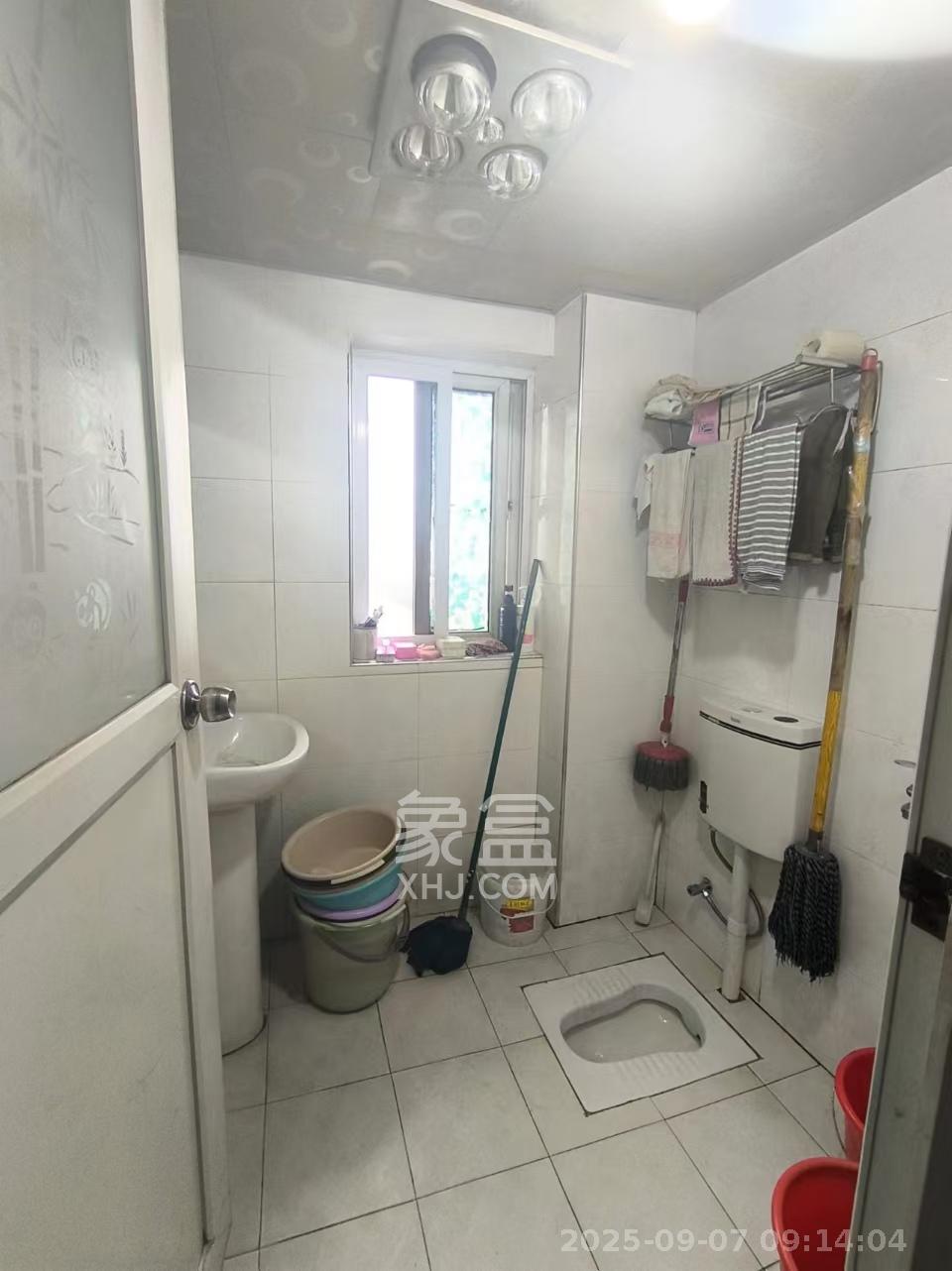 时代星城  3室2厅2卫    1700.0元/月室内图