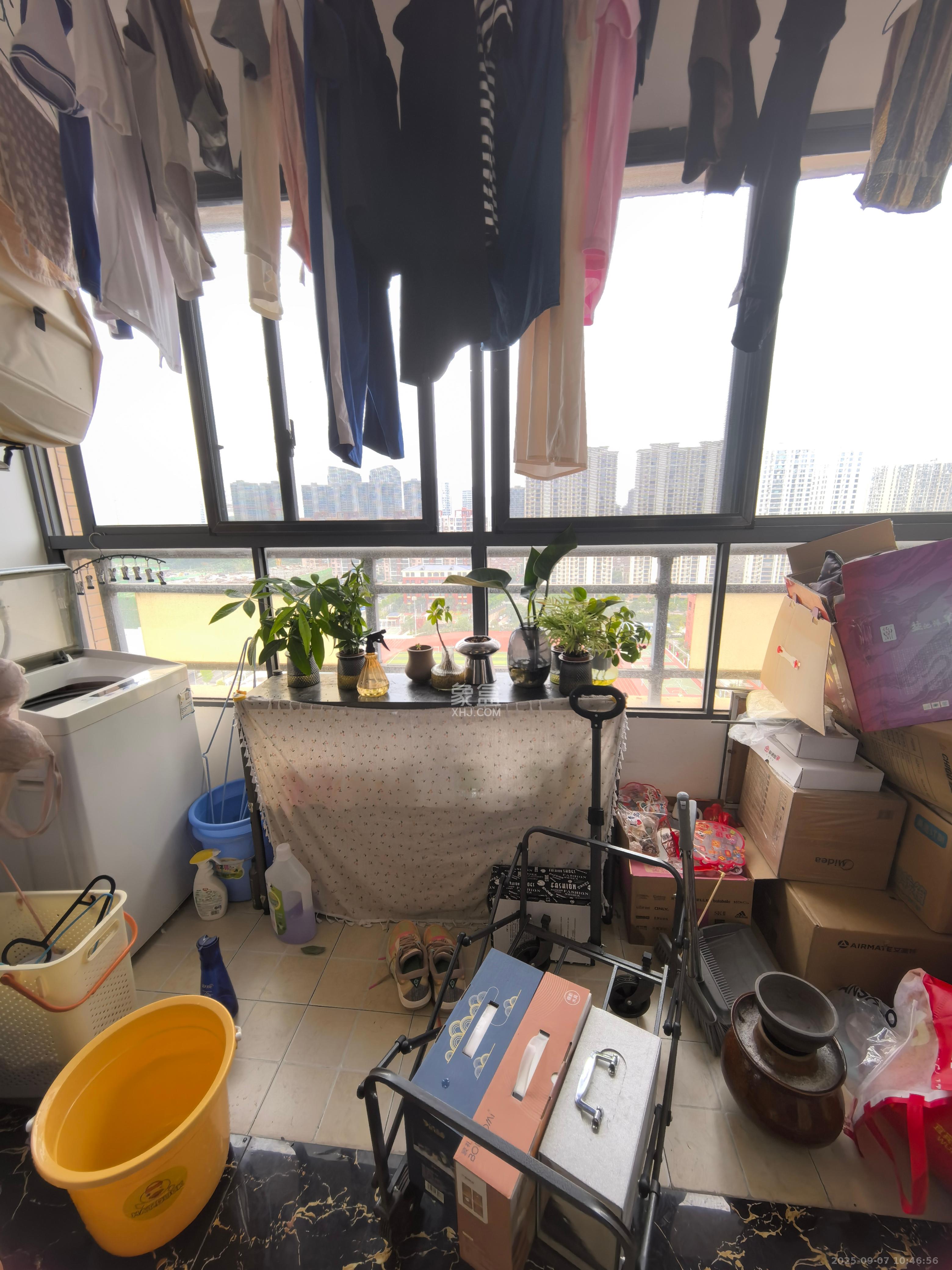 水墨林溪  3室2厅1卫    2200.0元/月室内图