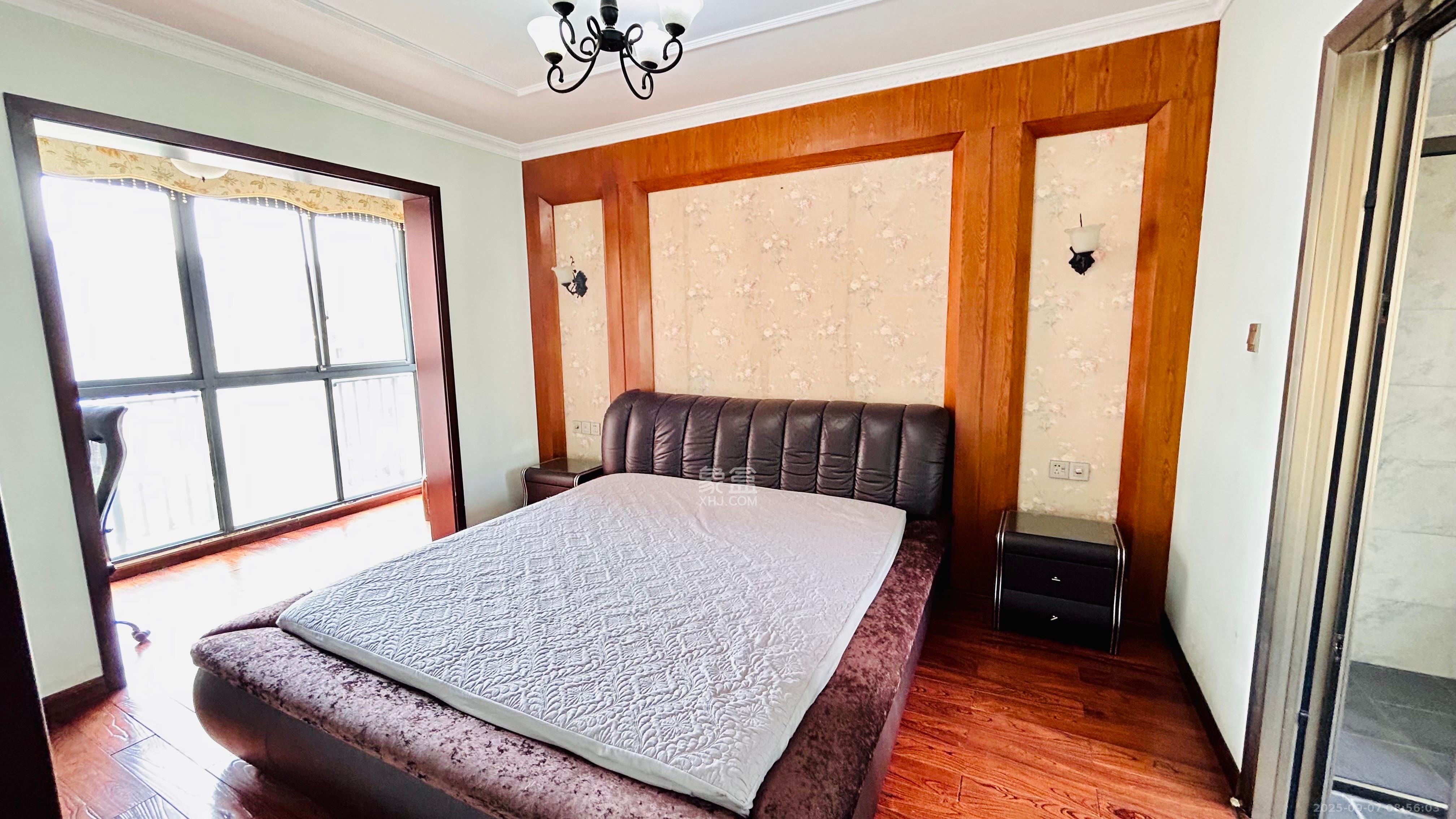 华润凤凰城二期 3室1厅2卫 2300.0元/月 华润凤凰城二期 3室1厅2卫 2300.0元/月室内图