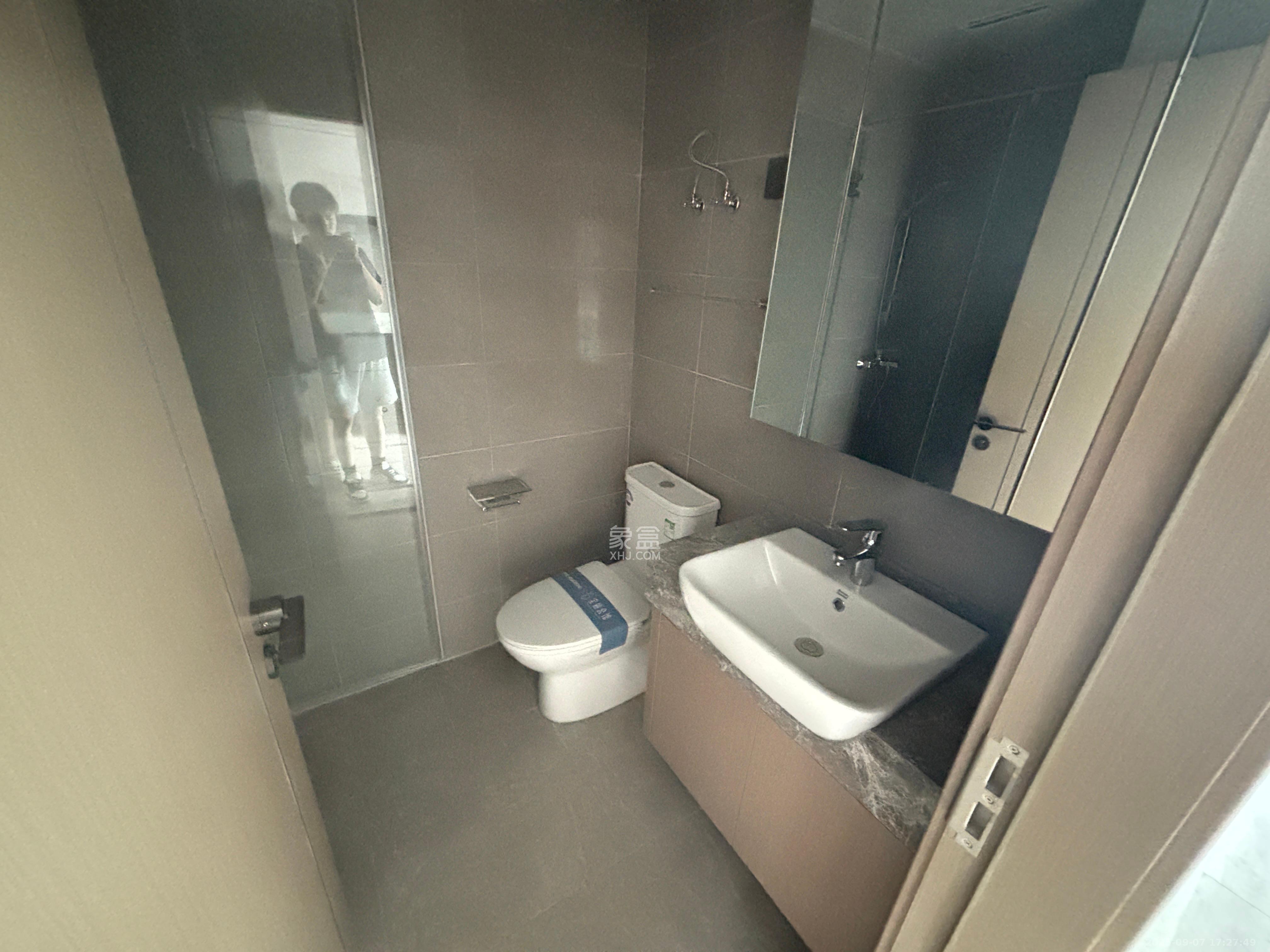 中建宝铂公馆 1室1厅1卫 1800.0元/月 中建宝铂公馆 1室1厅1卫 1800.0元/月室内图