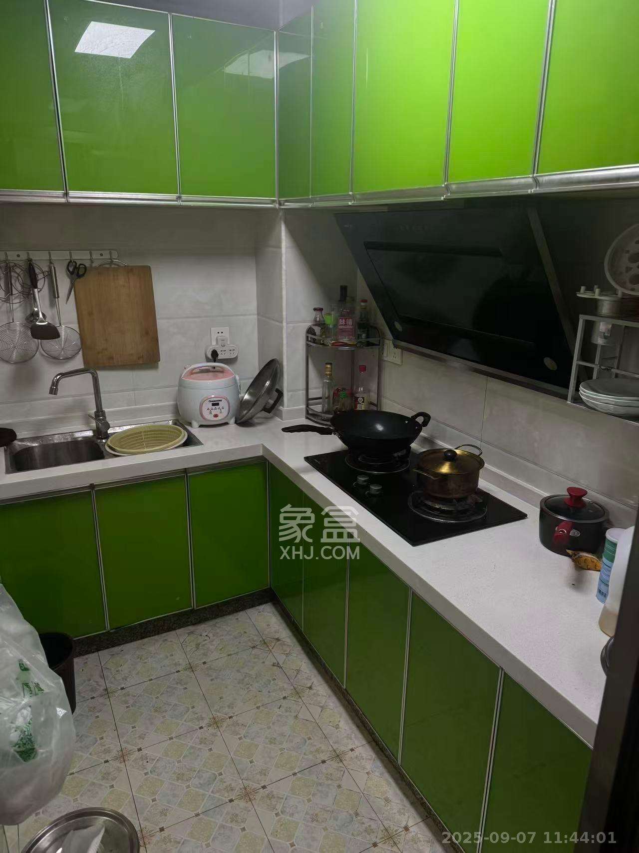 印山蓝色海岸  2室2厅1卫   1550.00元/月室内图