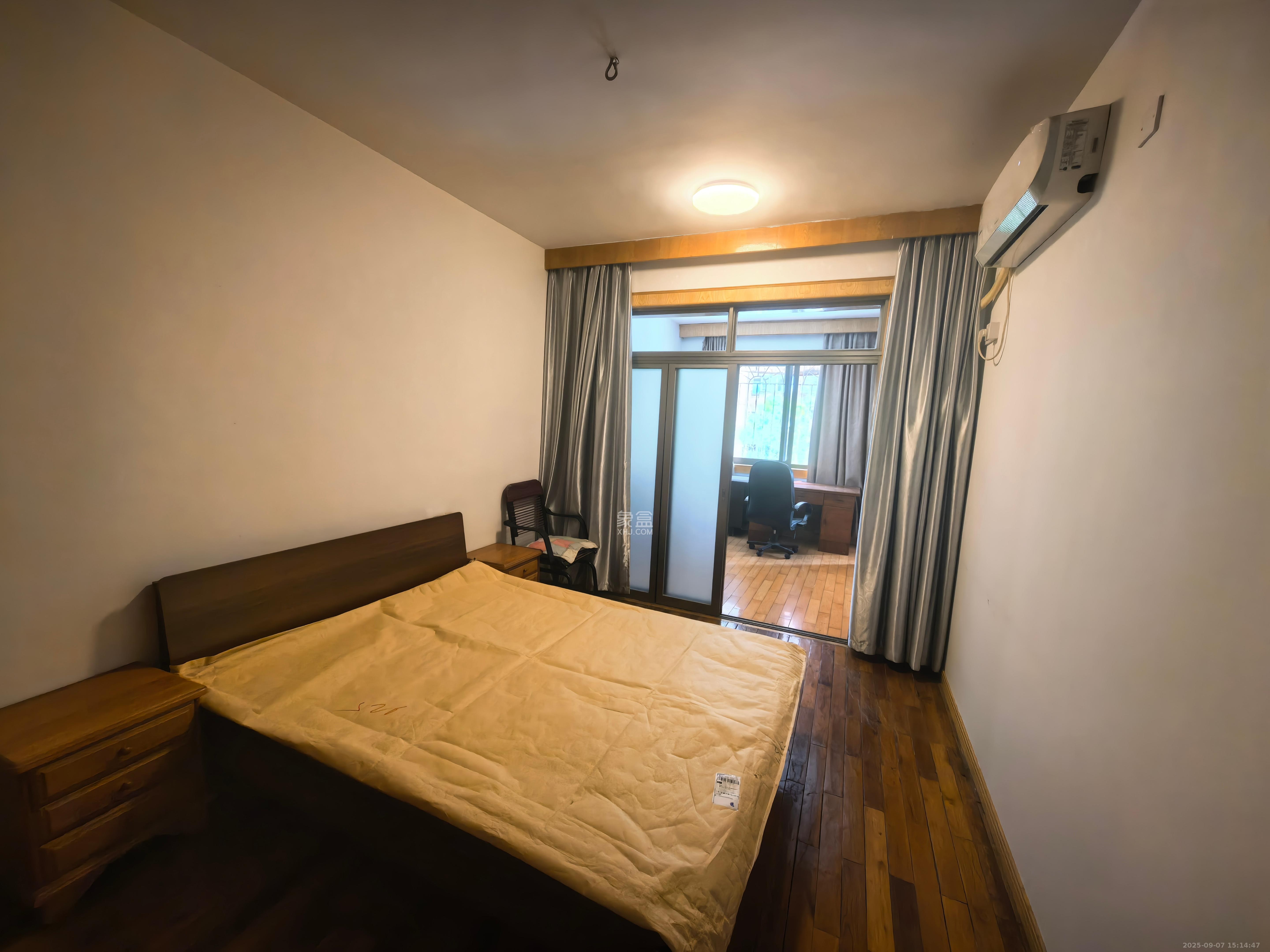 湖南省机关事务管理局  3室1厅1卫    2400.0元/月室内图