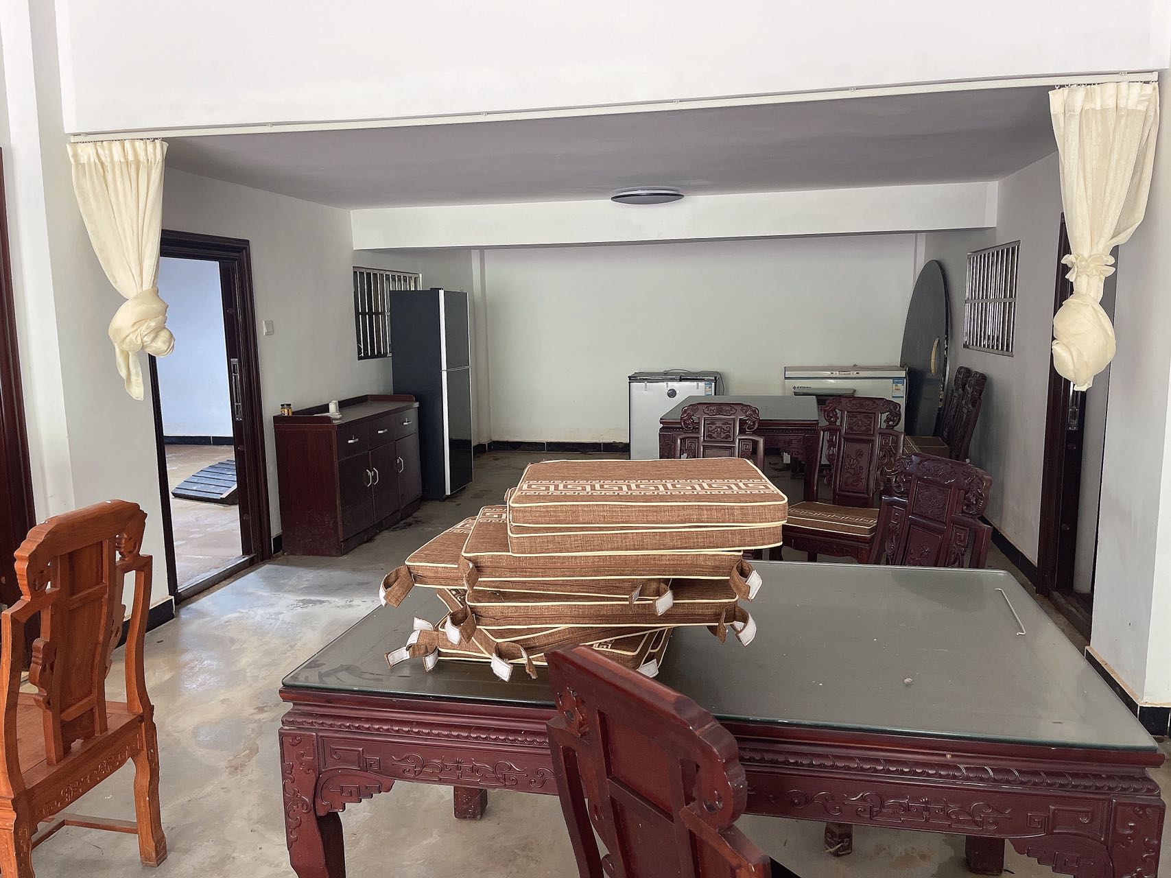 阳光小区 8室3厅6卫 40000.0元/月 阳光小区 8室3厅6卫 40000.0元/月室内图