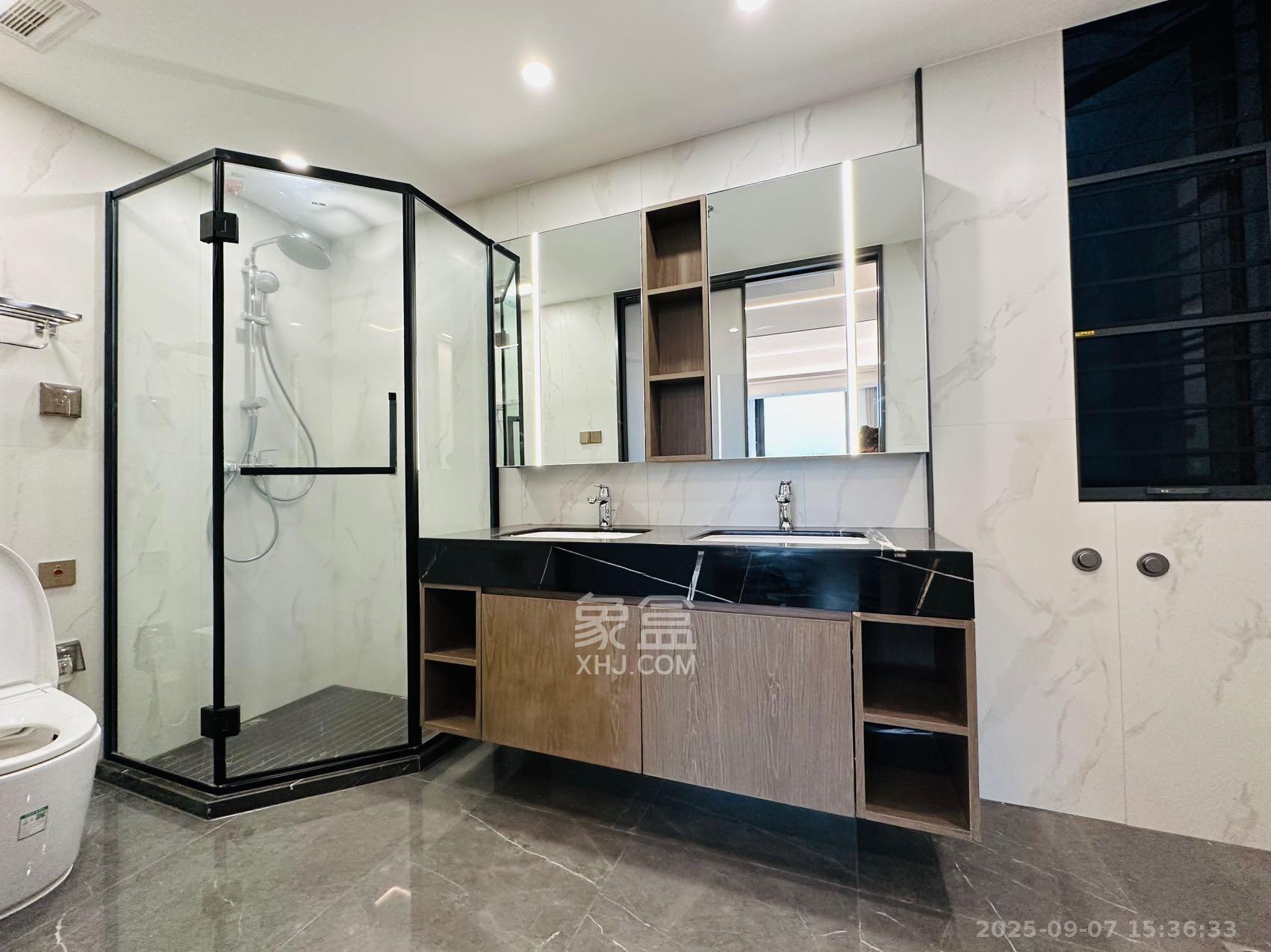 绿城招商桂语雲峯 4室2厅2卫 8000.0元/月 绿城招商桂语雲峯 4室2厅2卫 8000.0元/月室内图