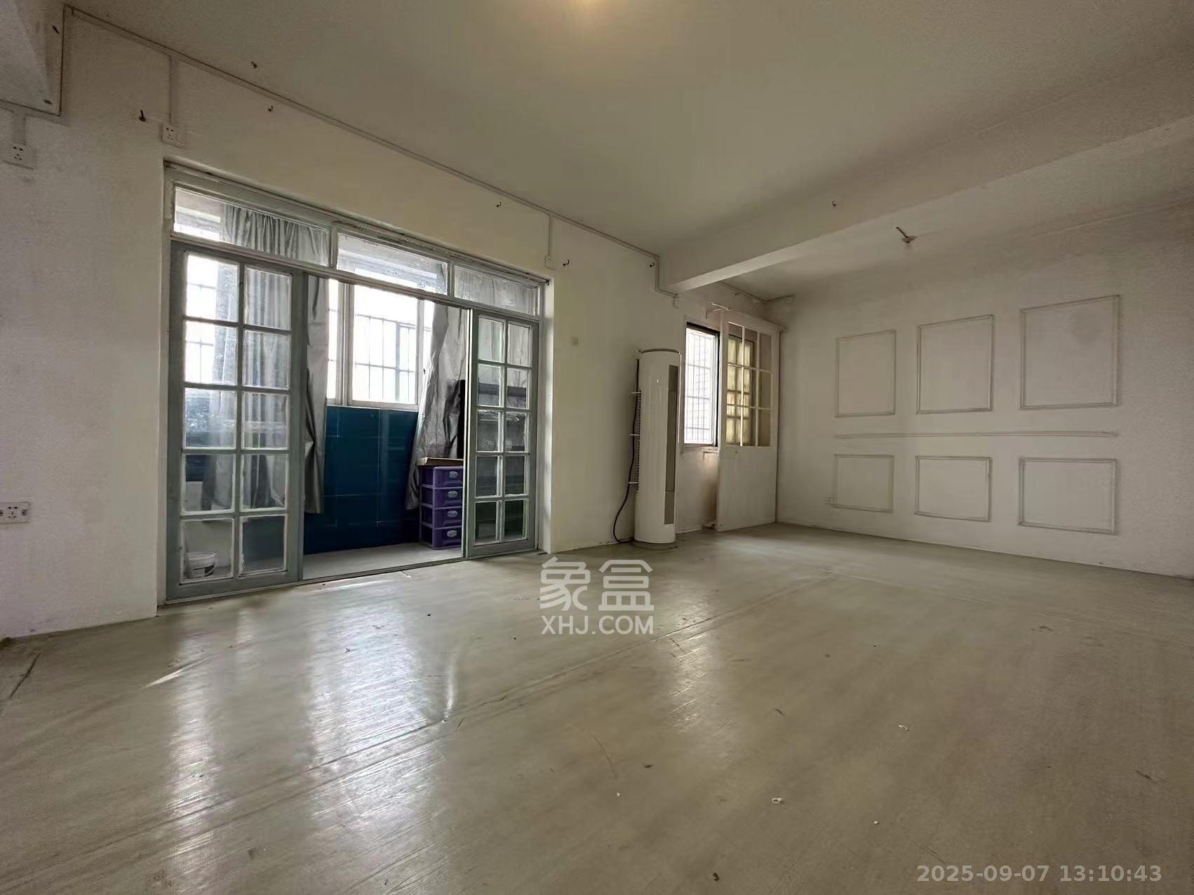 富兴金地大厦  1室0厅0卫    4500.0元/月 富兴金地大厦  1室0厅0卫    4500.0元/月