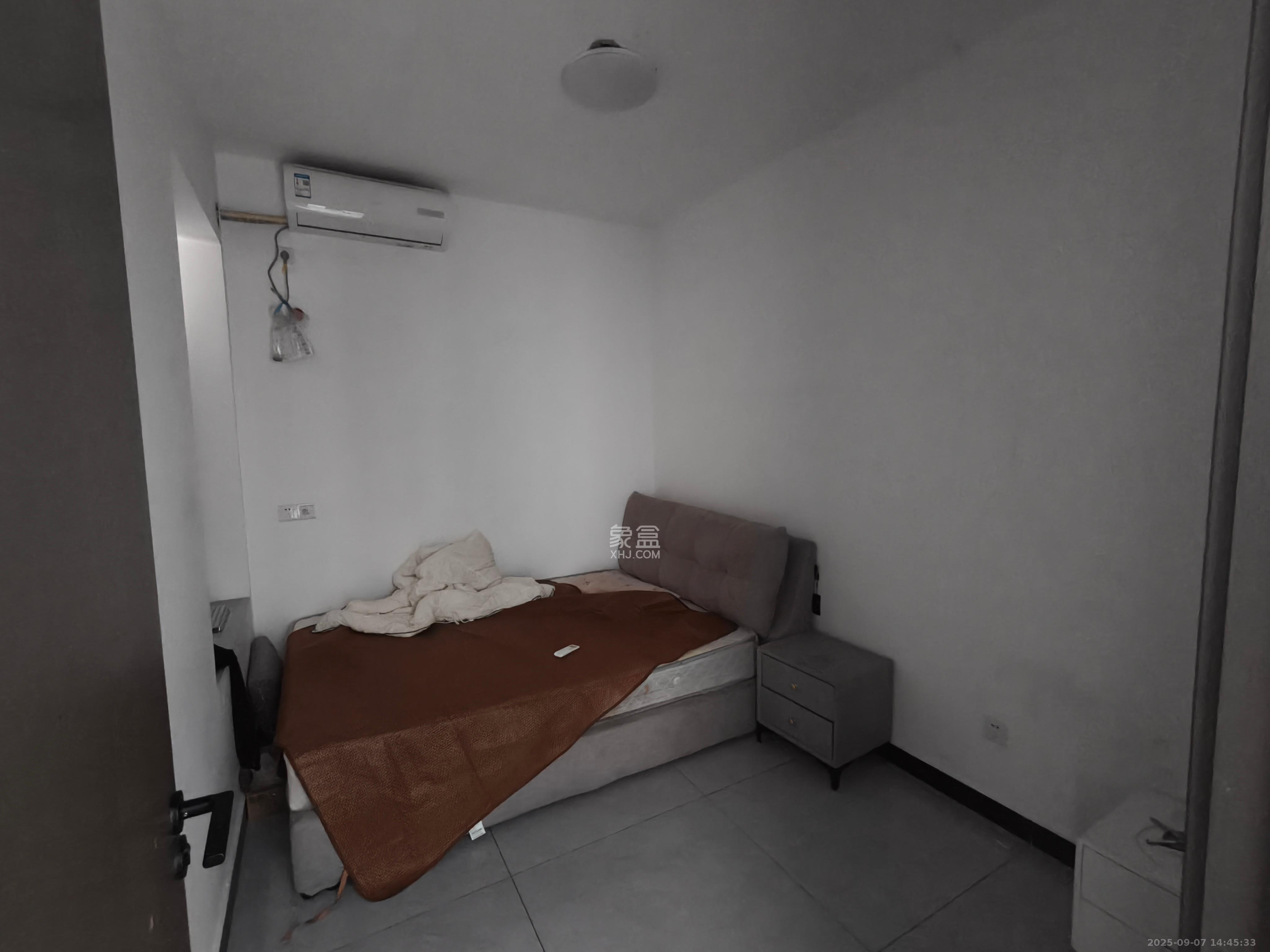 明昇壹城(明昇时代广场)二期 3室2厅2卫 2300.0元/月 明昇壹城(明昇时代广场)二期 3室2厅2卫 2300.0元/月室内图