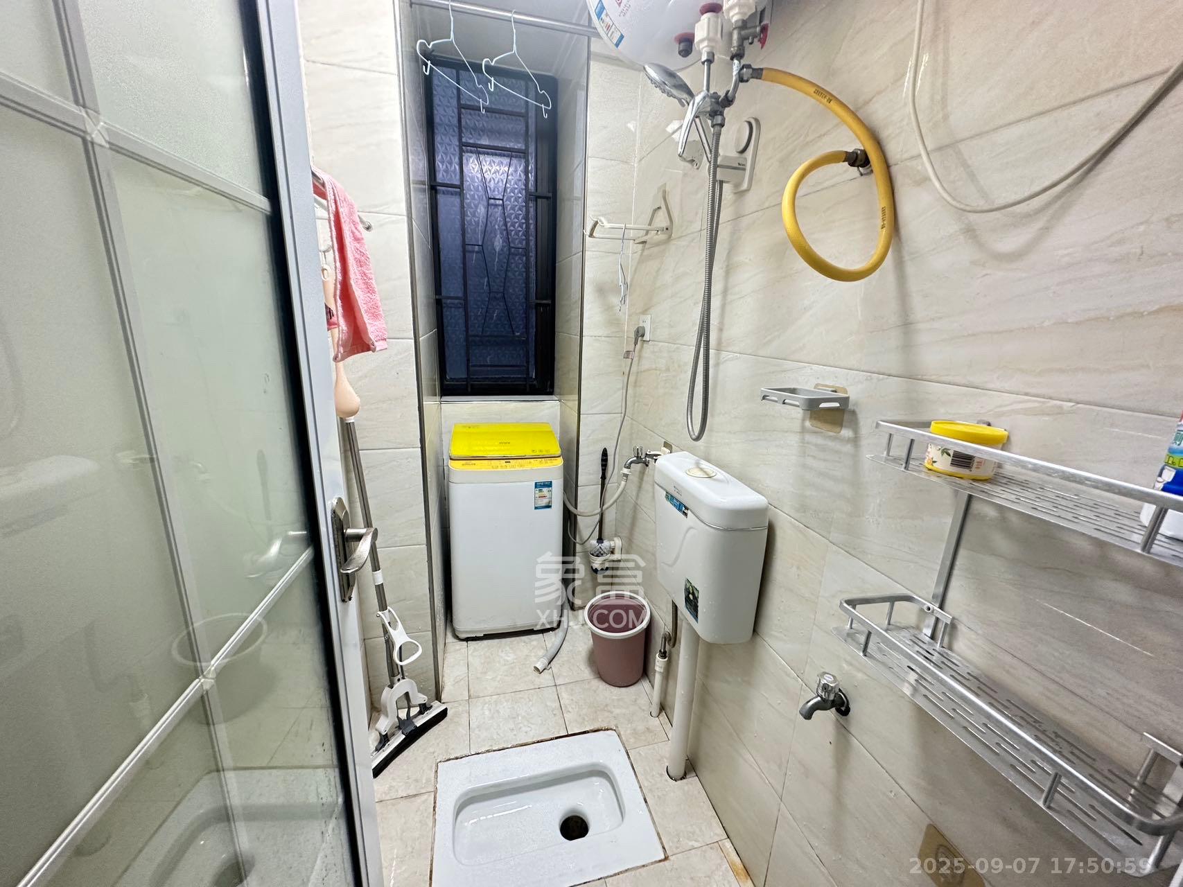 振业城一期  1室1厅1卫    1250.0元/月室内图