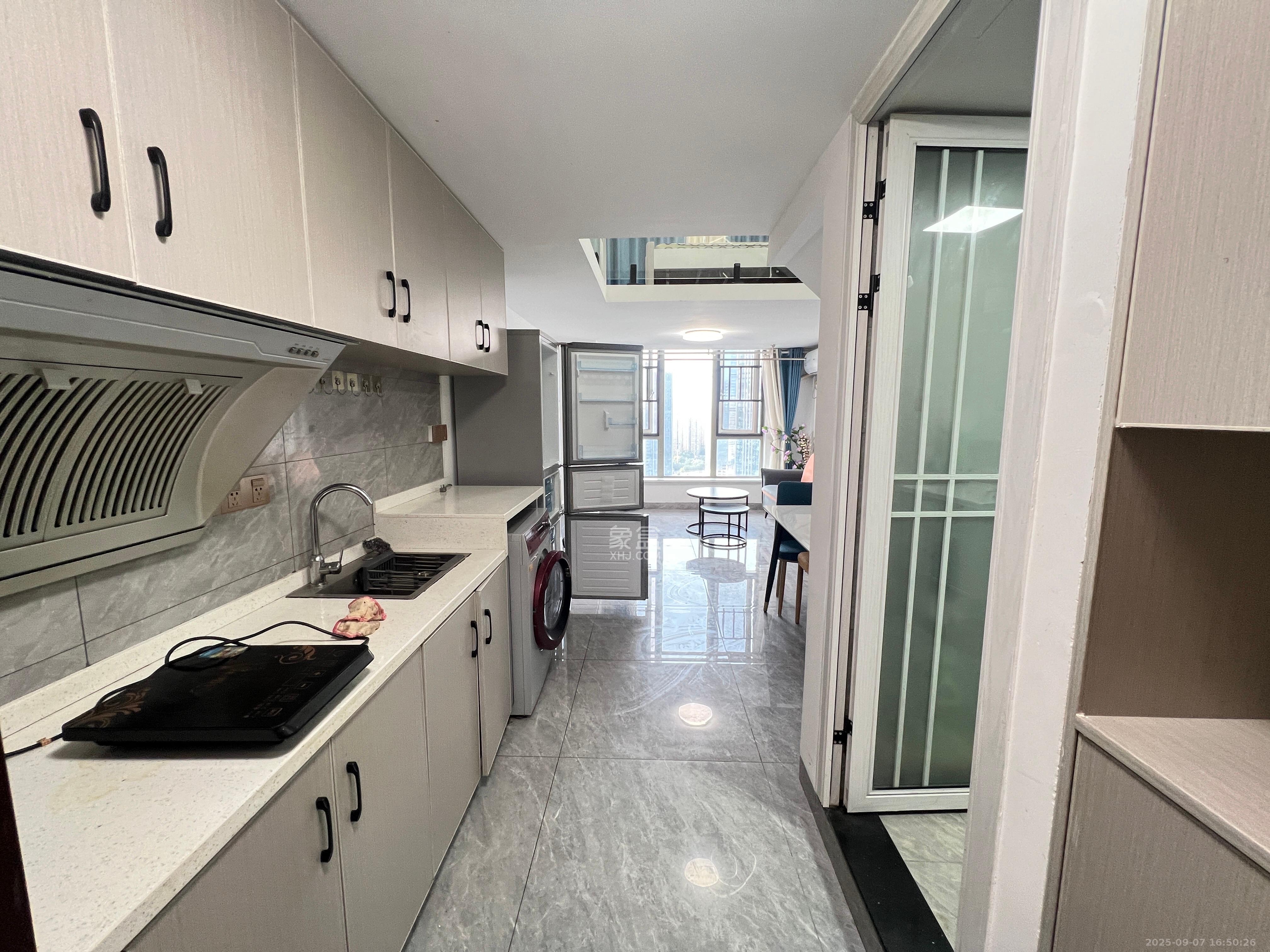 梅溪湖金茂湾 2室0厅0卫 2000.0元/月 梅溪湖金茂湾 2室0厅0卫 2000.0元/月室内图