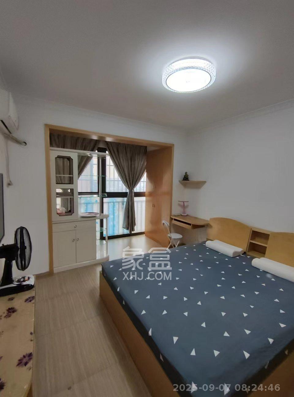 晨兴家园  2室1厅1卫    2400.0元/月室内图