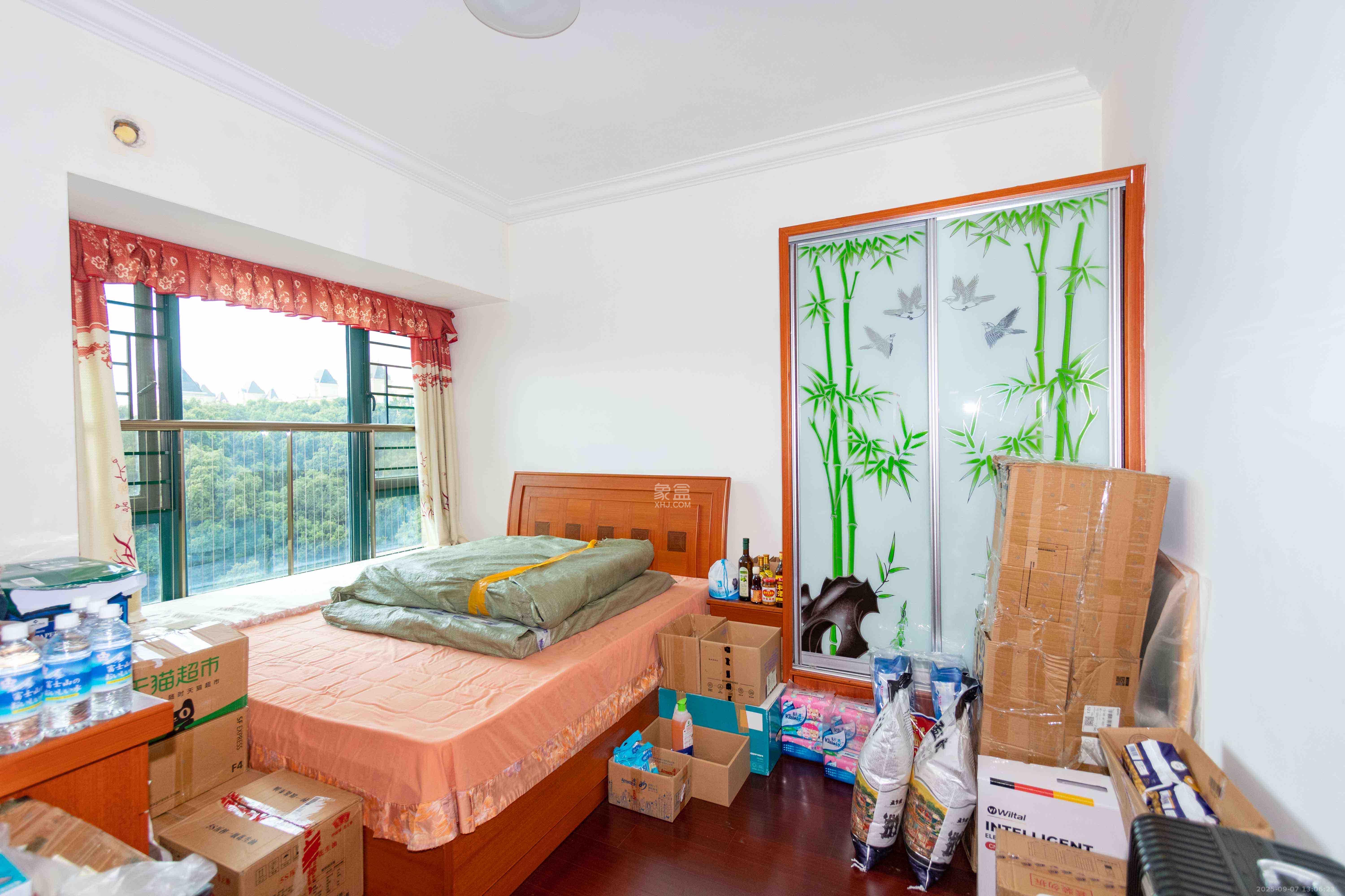 恒大城  3室2厅2卫    2500.0元/月 恒大城  3室2厅2卫    2500.0元/月室内图