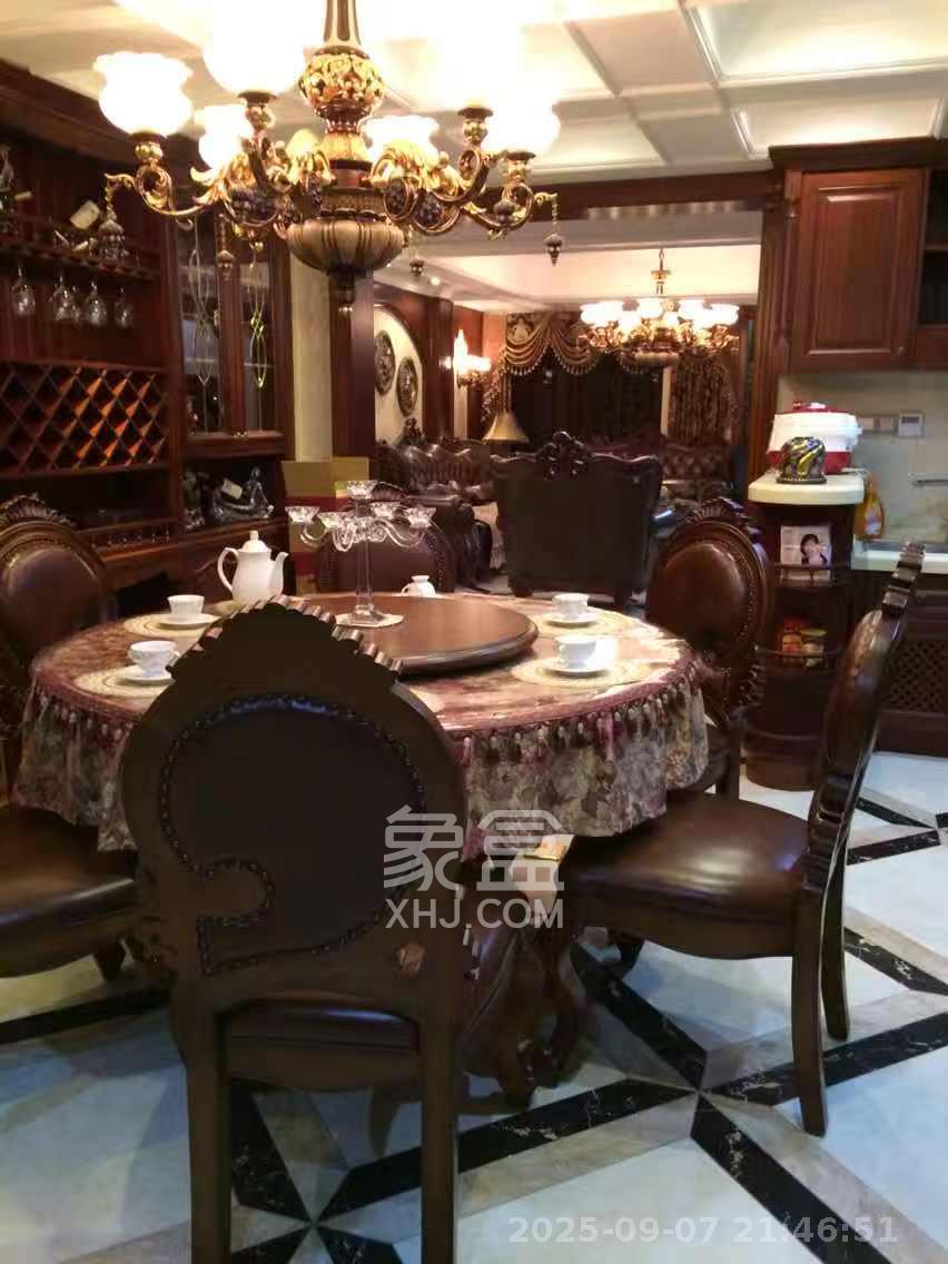 金色山庄 4室2厅2卫 4500.0元/月 金色山庄 4室2厅2卫 4500.0元/月室内图