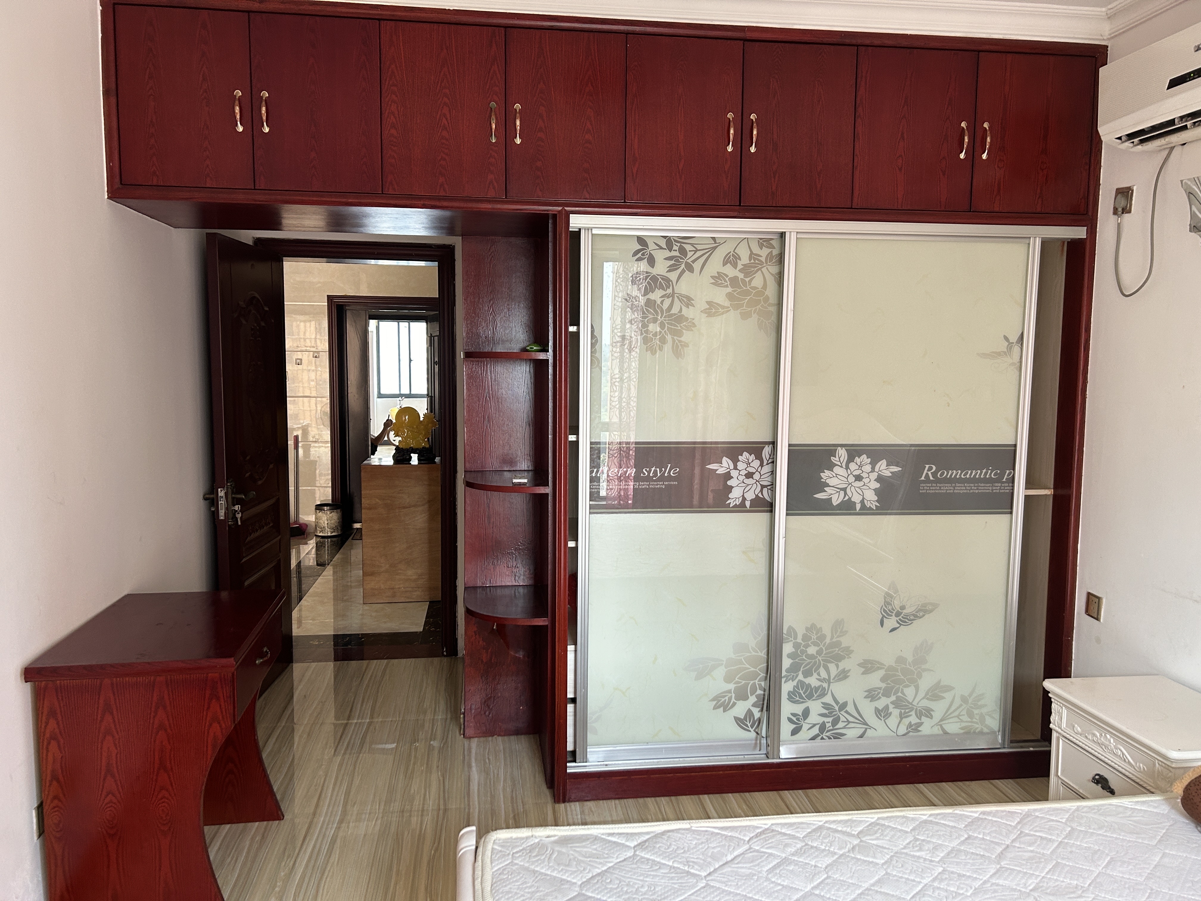 金益紫檀  2室2厅2卫    1200.0元/月 金益紫檀  2室2厅2卫    1200.0元/月户型图