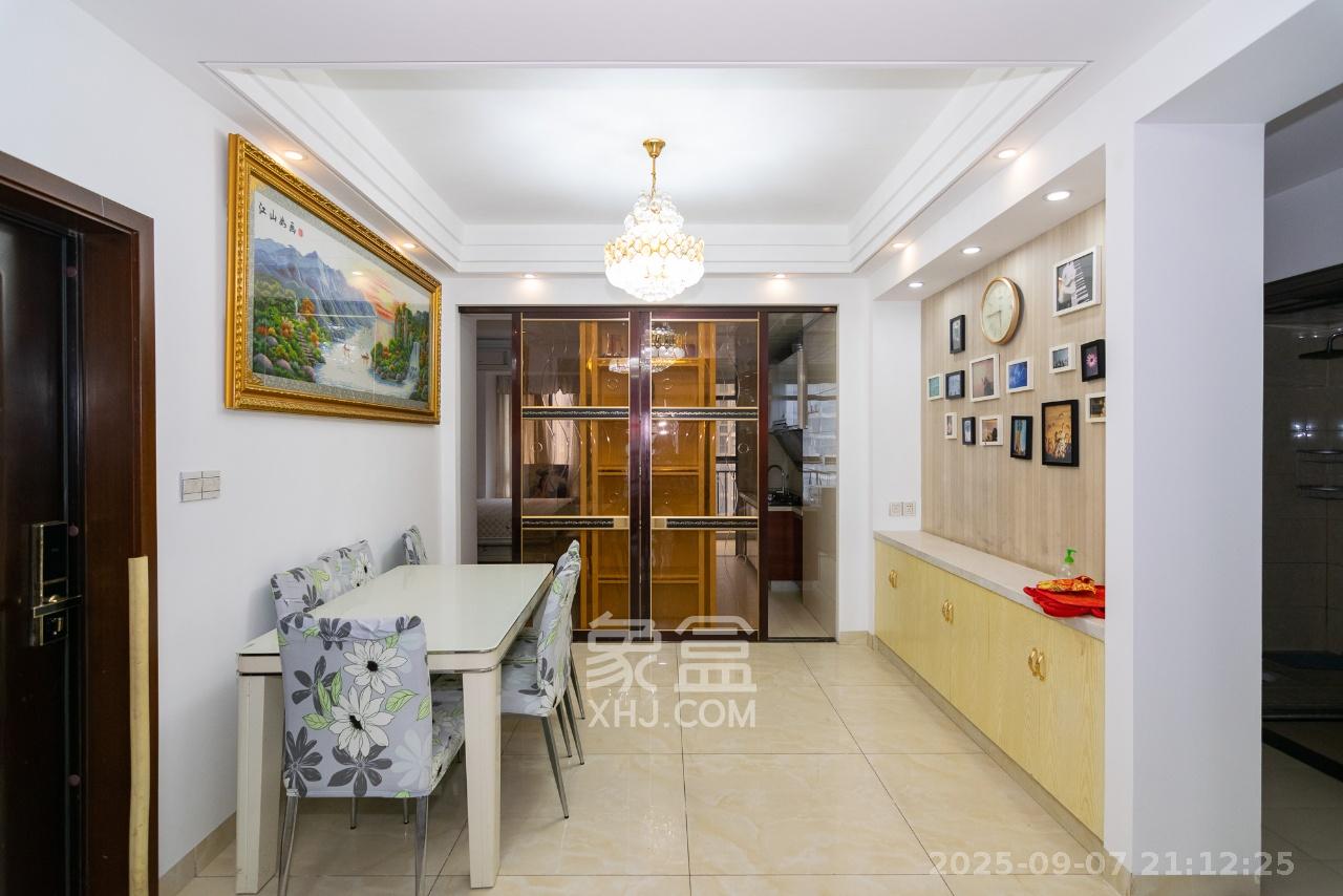 联诚国际城  3室2厅2卫    1500.0元/月 联诚国际城  3室2厅2卫    1500.0元/月室内图