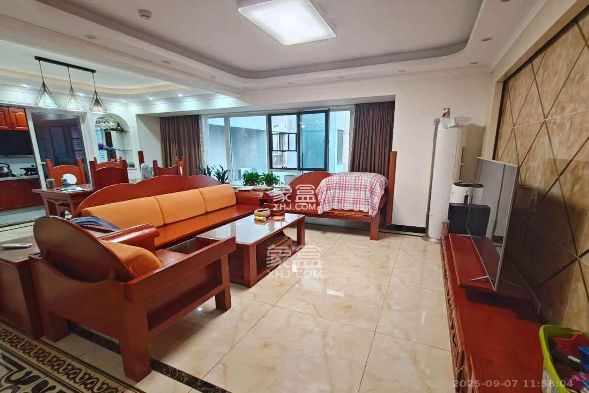 北辰三角洲E3区  4室1厅2卫    3400.0元/月 北辰三角洲E3区  4室1厅2卫    3400.0元/月室内图