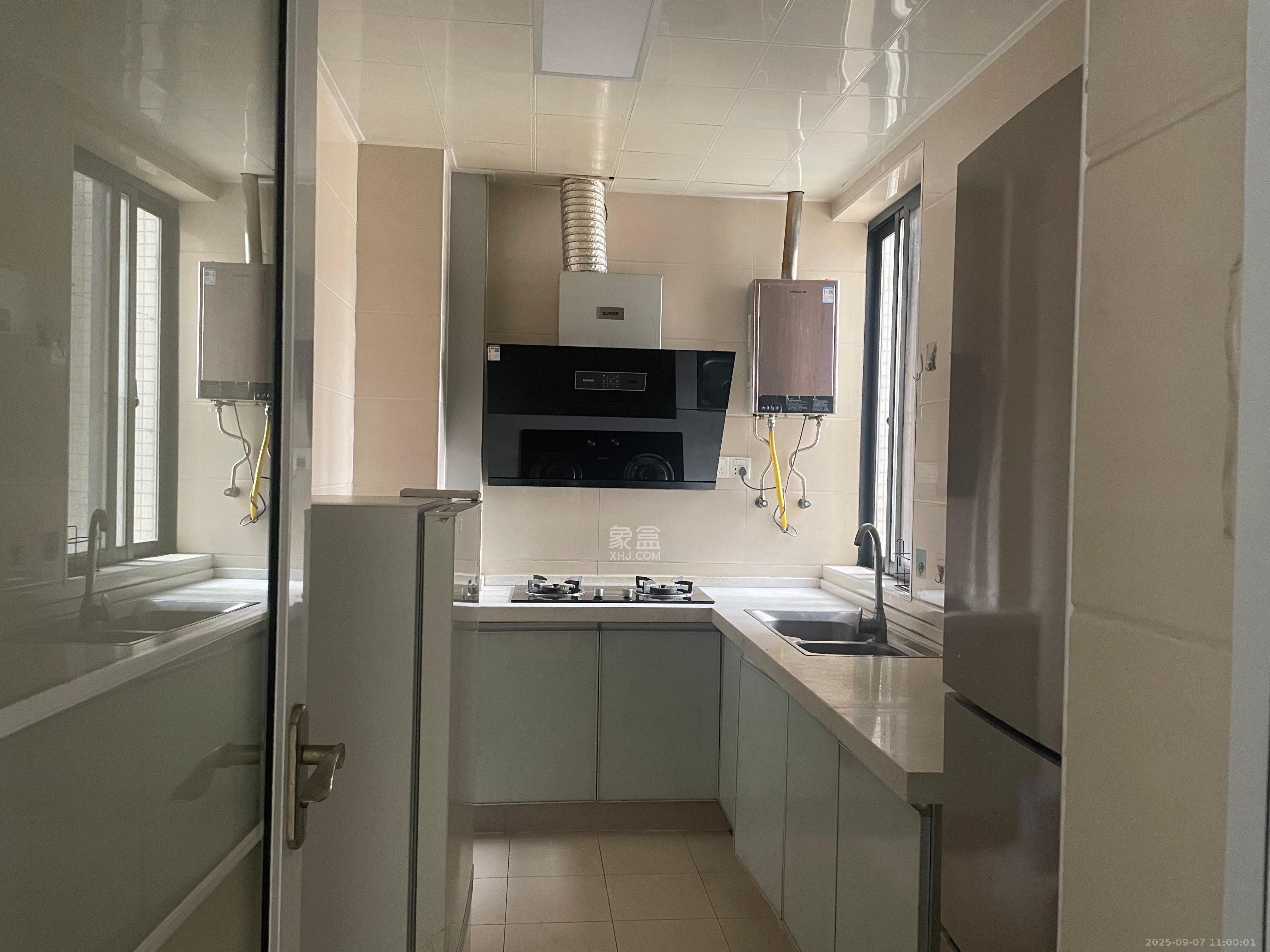 钱隆学府一、二期 2室2厅1卫 1900.0元/月 钱隆学府一、二期 2室2厅1卫 1900.0元/月室内图