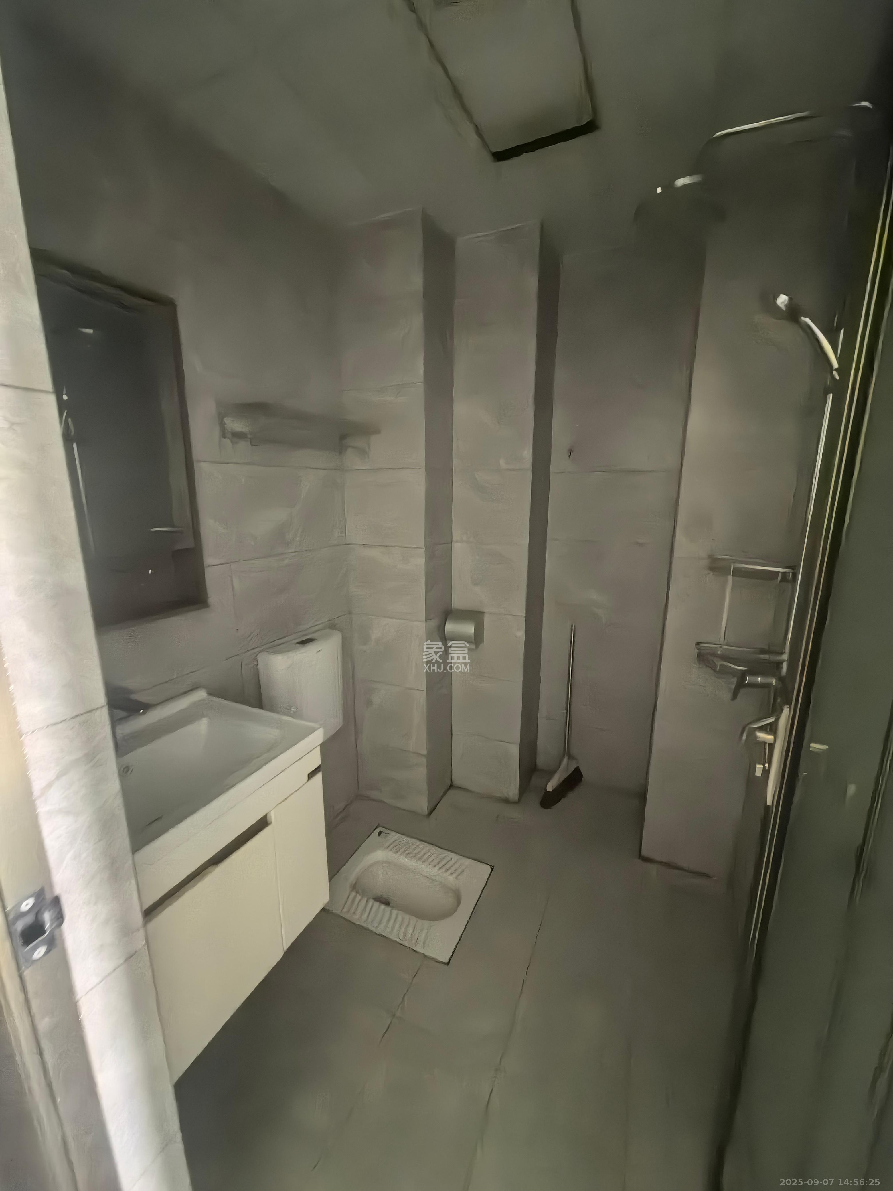 国泰九龙湾 1室0厅0卫 1400.0元/月 国泰九龙湾 1室0厅0卫 1400.0元/月室内图