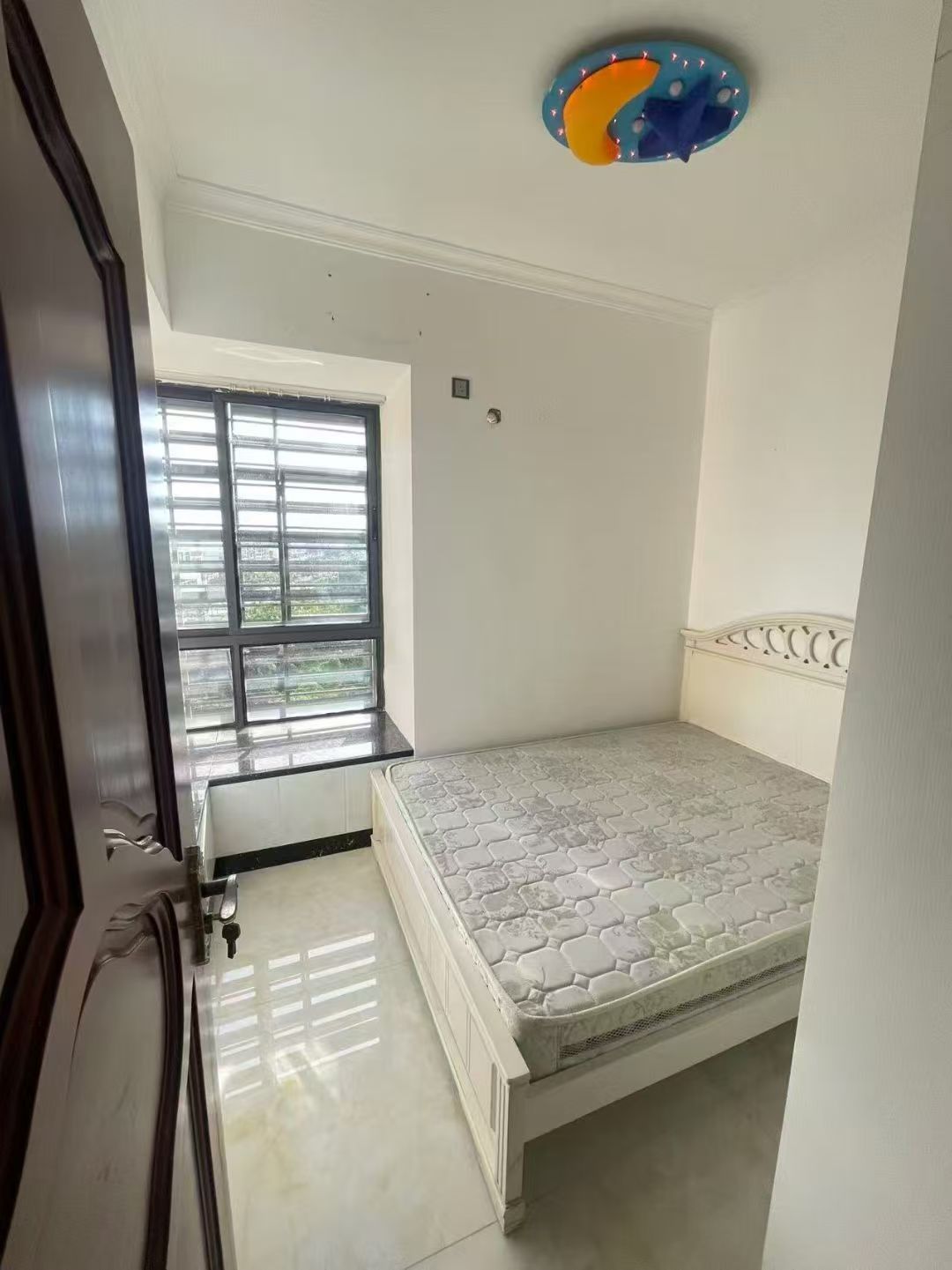 昌茂城邦  2室2厅1卫    118.9万 昌茂城邦  2室2厅1卫    118.9万室内图