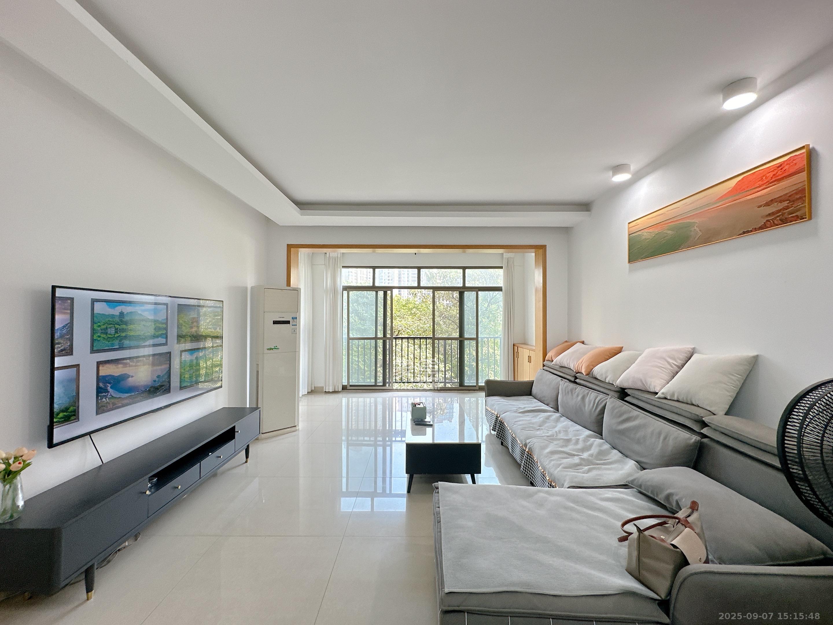 金域南外滩(望江佳园)  3室2厅2卫    4200.0元/月 金域南外滩(望江佳园)  3室2厅2卫    4200.0元/月室内图