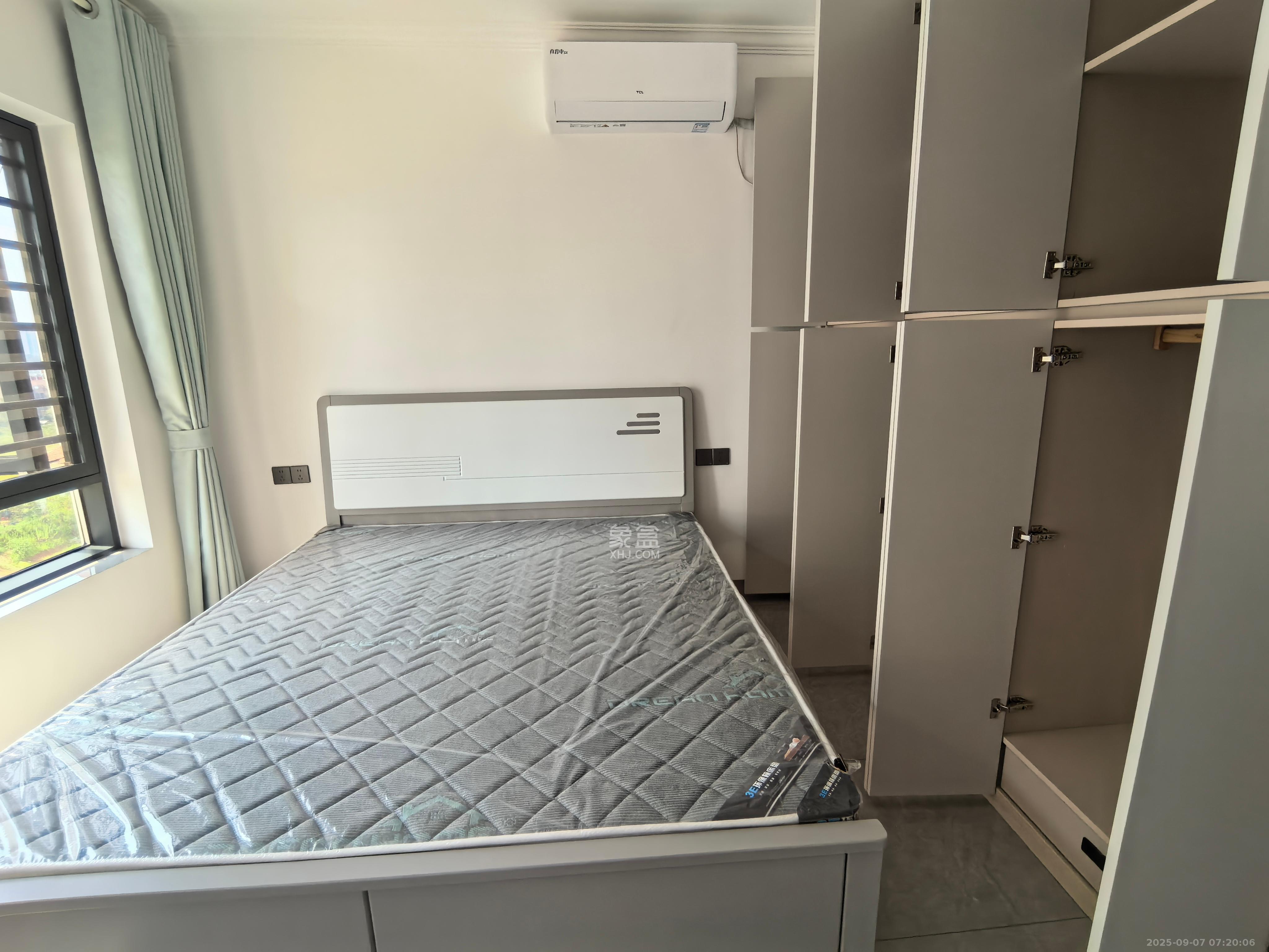 湘荷美苑  3室2厅2卫    2400.0元/月室内图