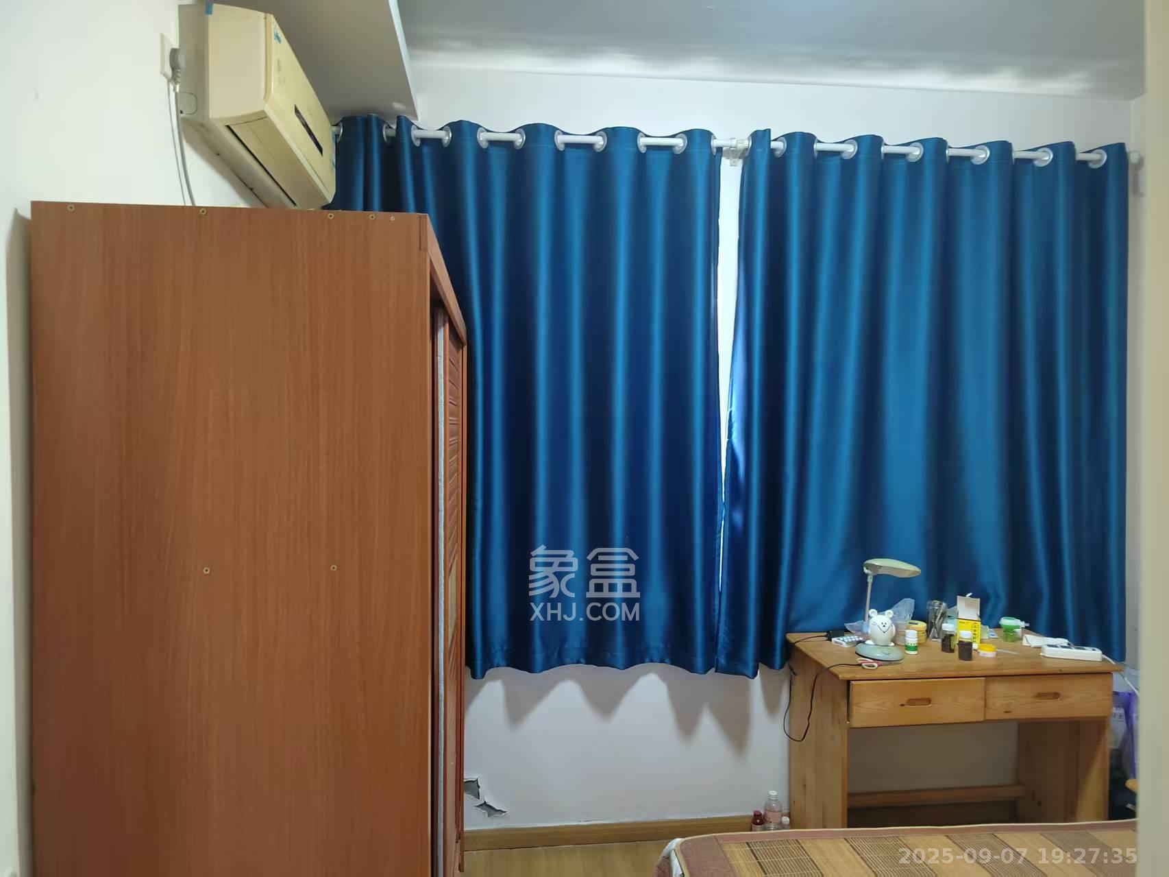 水岸世景 2室1厅1卫 1600.0元/月 水岸世景 2室1厅1卫 1600.0元/月室内图