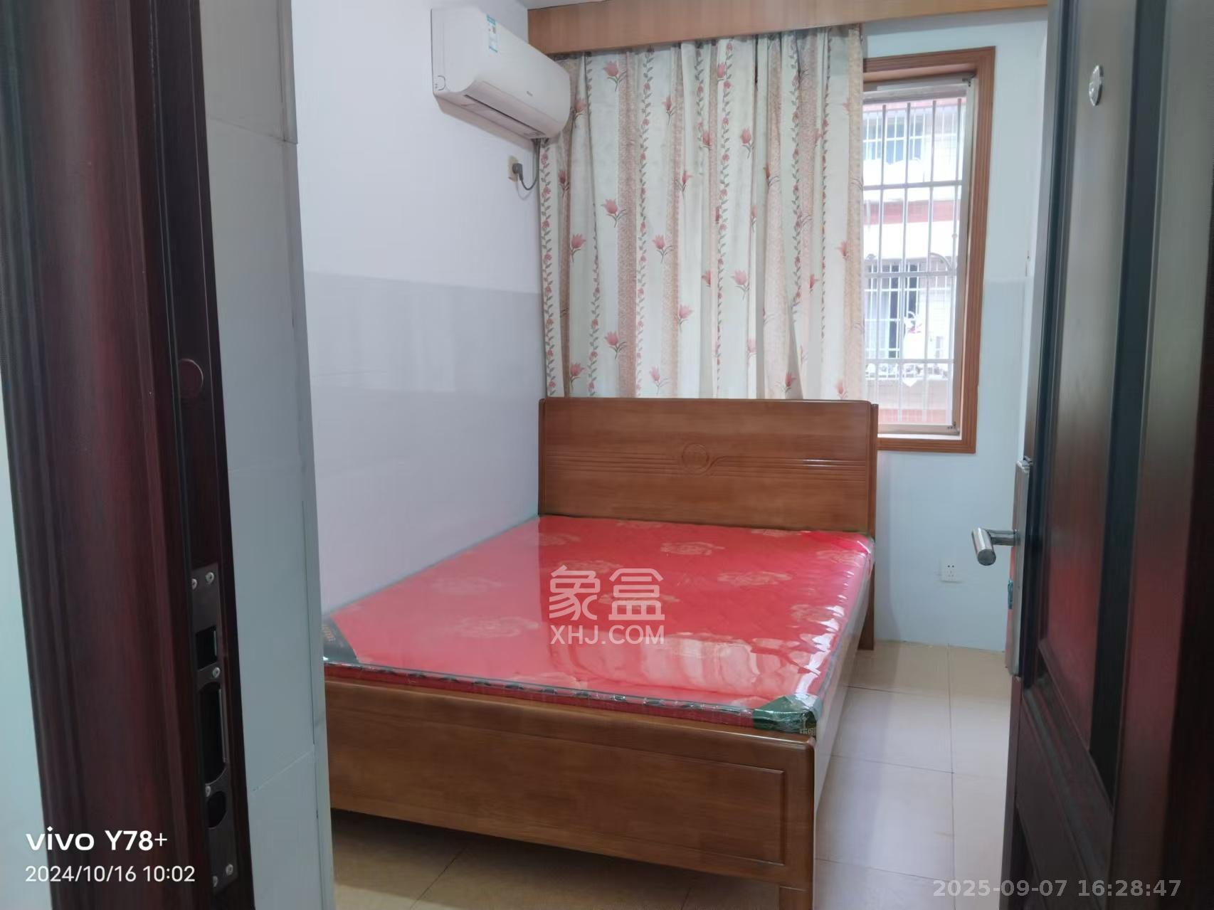 高桥火焰市场 2室1厅1卫 1500.0元/月 高桥火焰市场 2室1厅1卫 1500.0元/月室内图