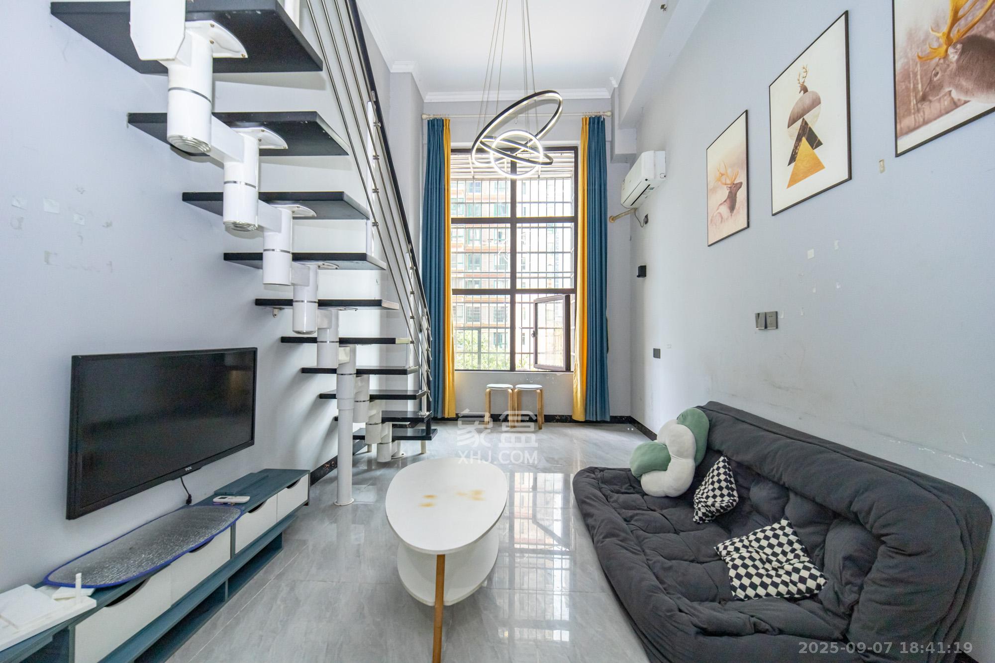 尚都美寓 1室0厅0卫 35.0万 尚都美寓 1室0厅0卫 35.0万客厅