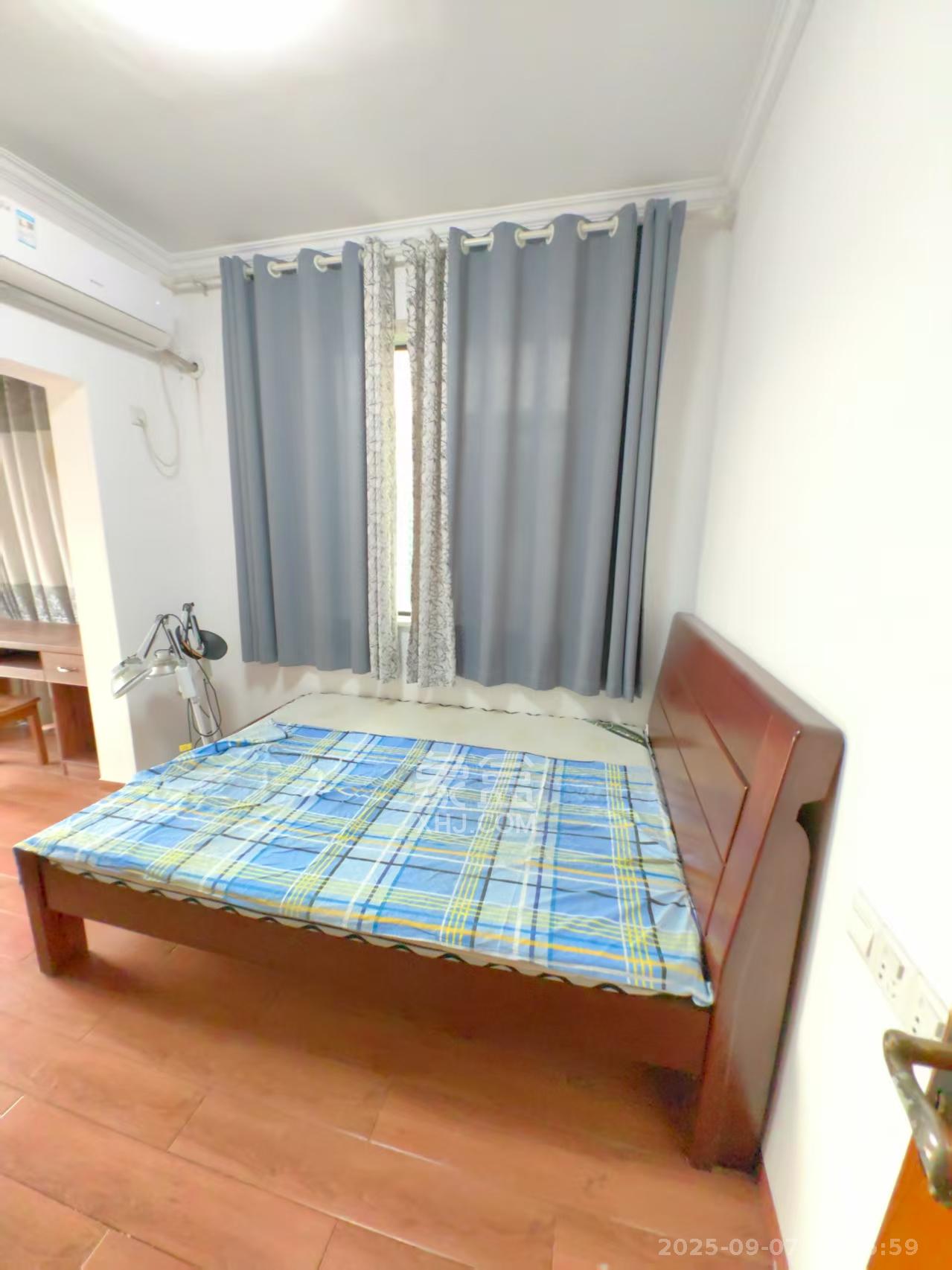 天元涉外景园C区 4室2厅2卫 3200.0元/月 天元涉外景园C区 4室2厅2卫 3200.0元/月室内图