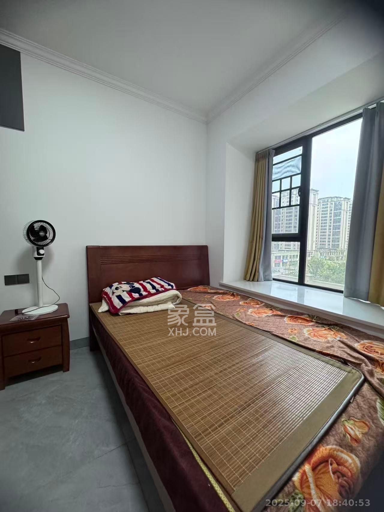 长房星昇公馆  3室2厅2卫    2900.0元/月 长房星昇公馆  3室2厅2卫    2900.0元/月室内图