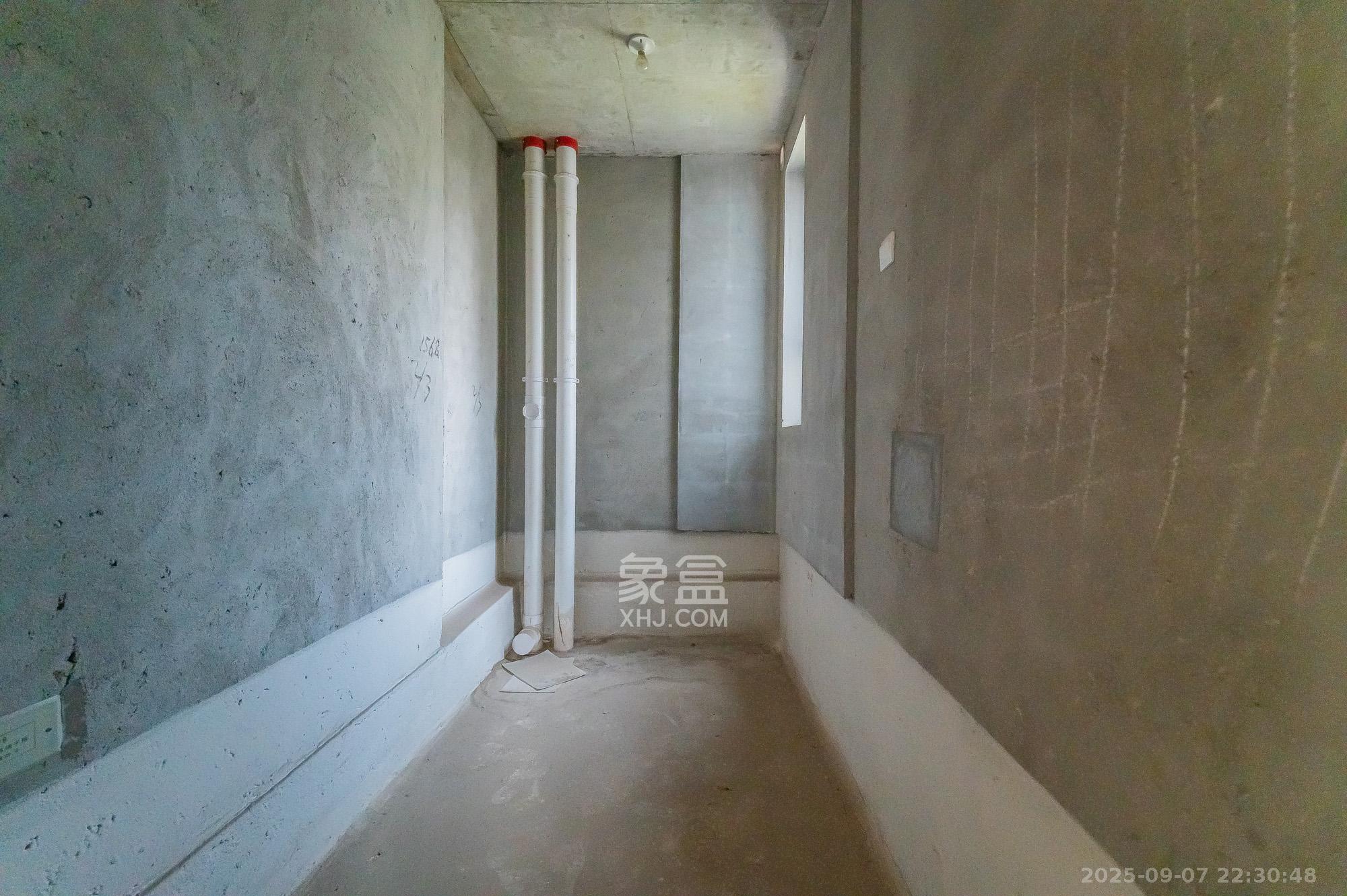 恒基凯旋门三期 3室2厅1卫 71.8万 恒基凯旋门三期 3室2厅1卫 71.8万其他