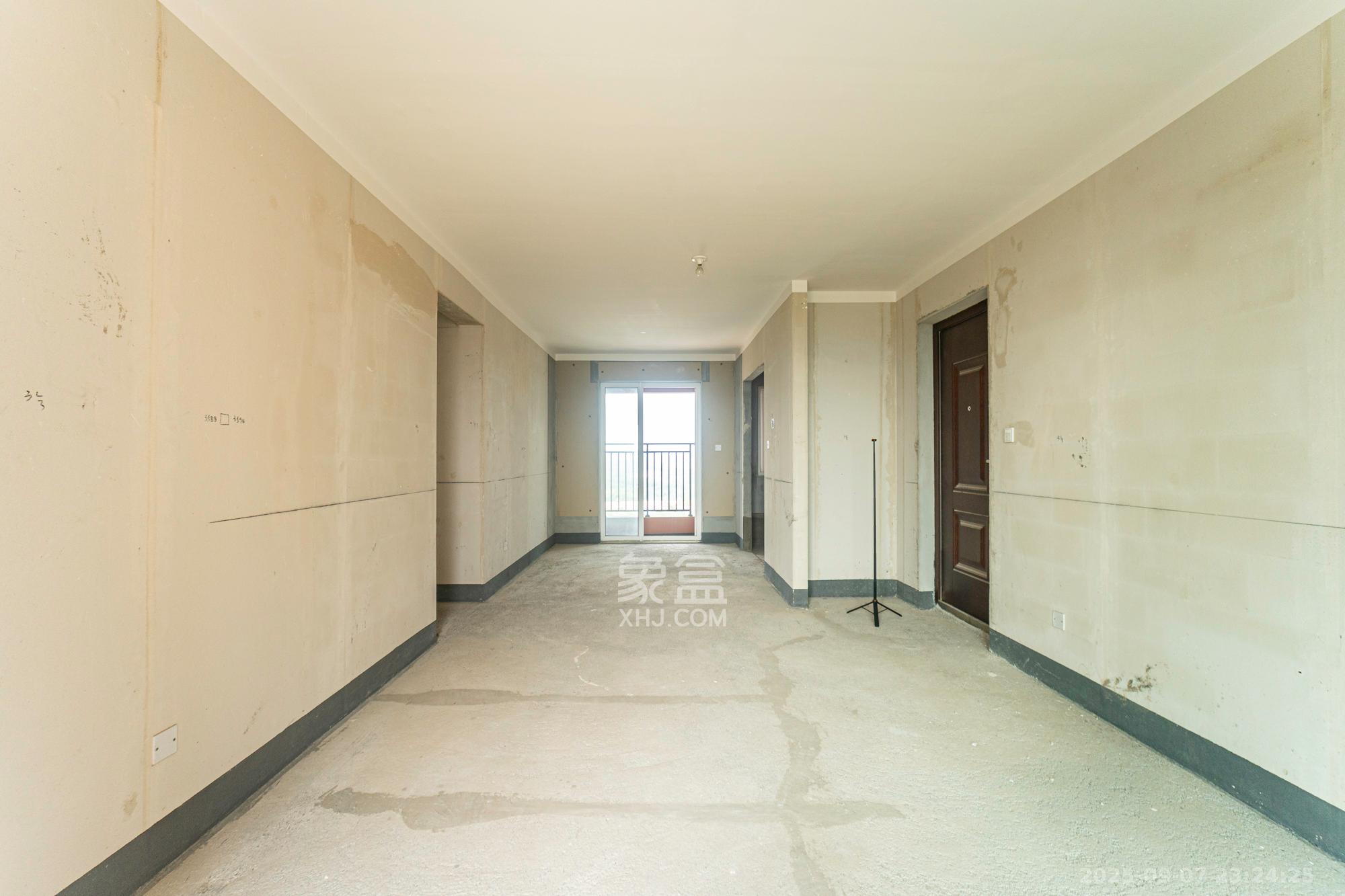 金地艺境 3室2厅2卫 60.8万 金地艺境 3室2厅2卫 60.8万客厅