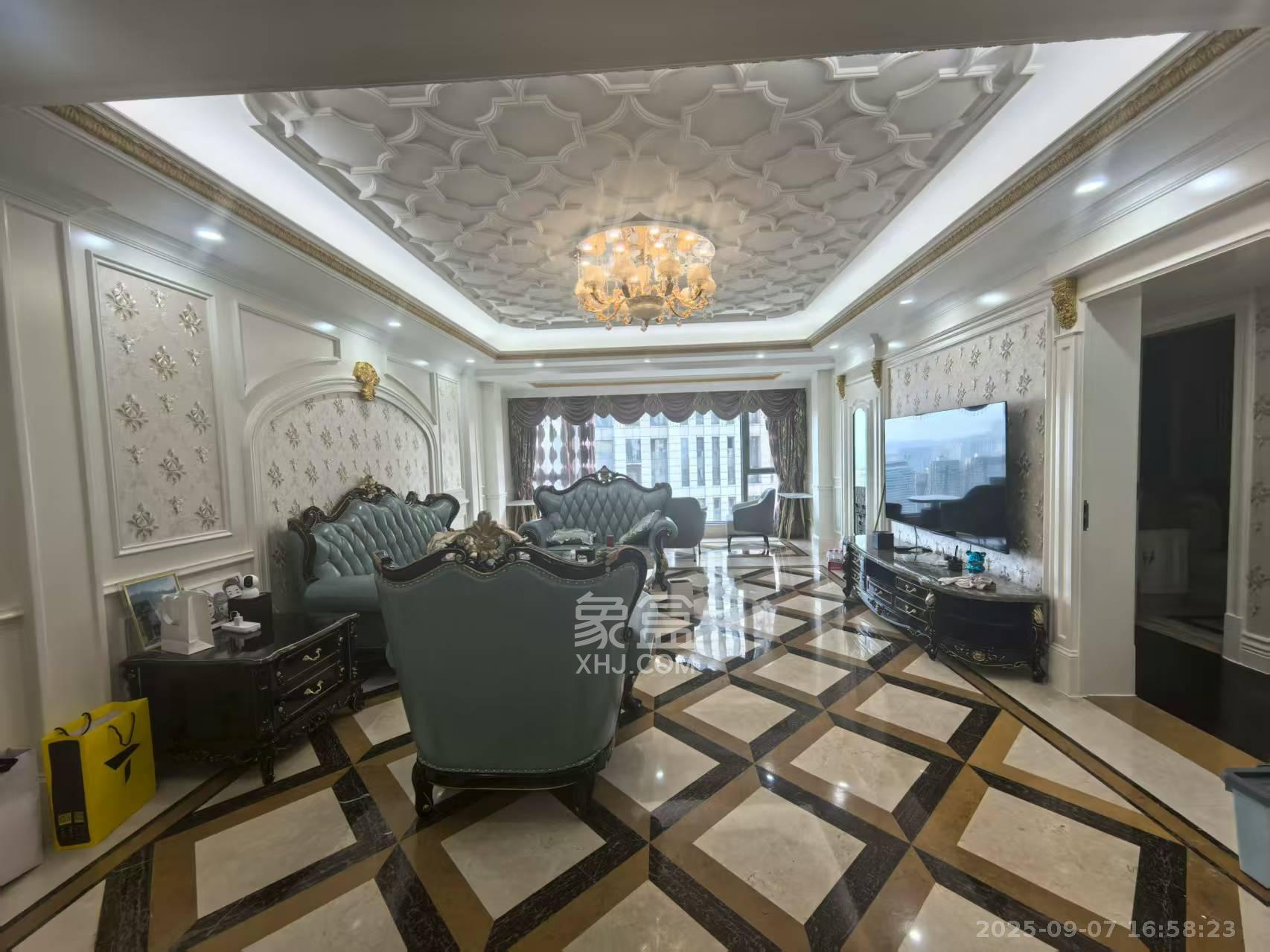 万达公馆  3室2厅3卫    10000.0元/月室内图1