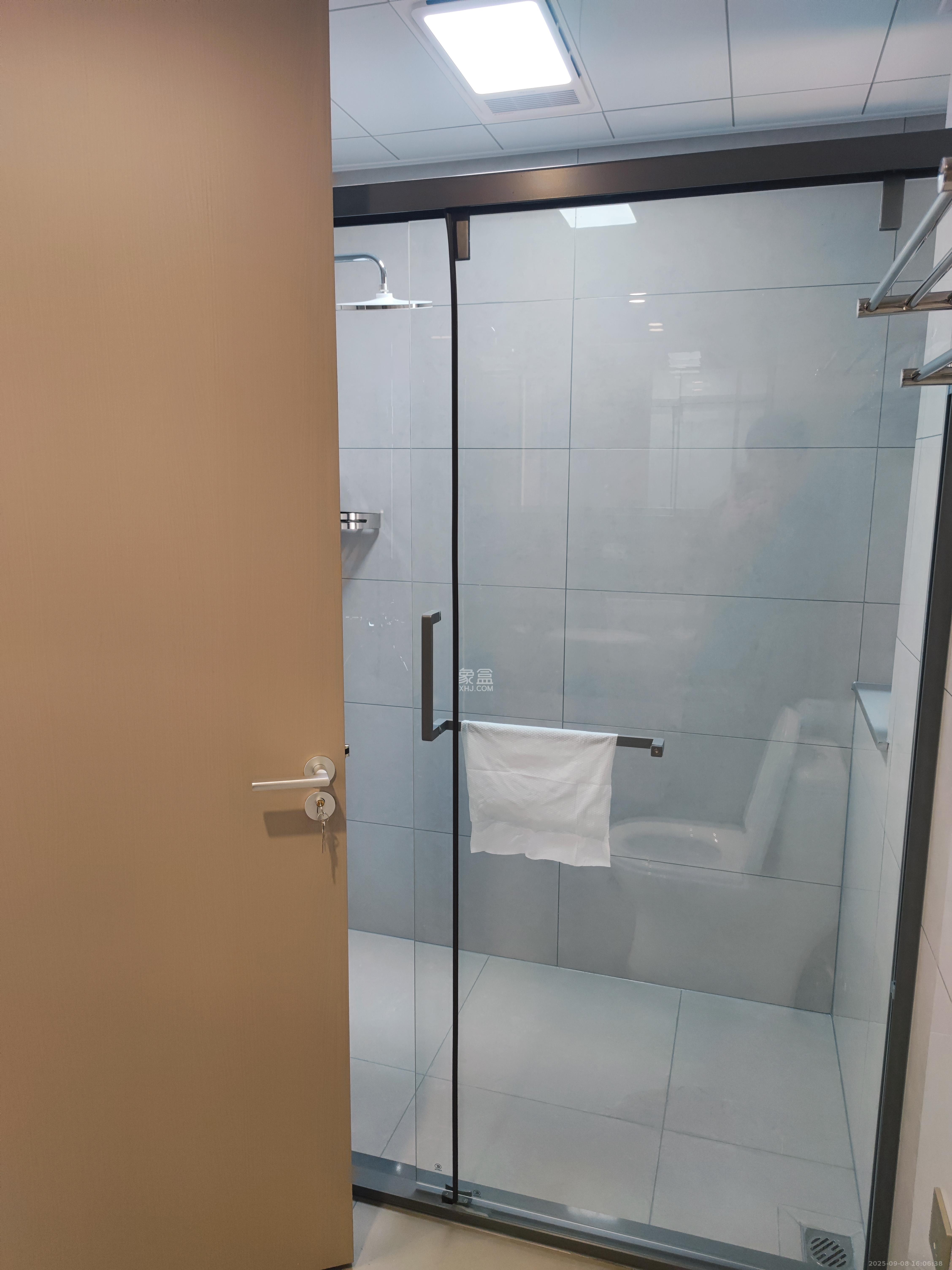 富兴时代御城  3室2厅2卫    7500.0元/月室内图