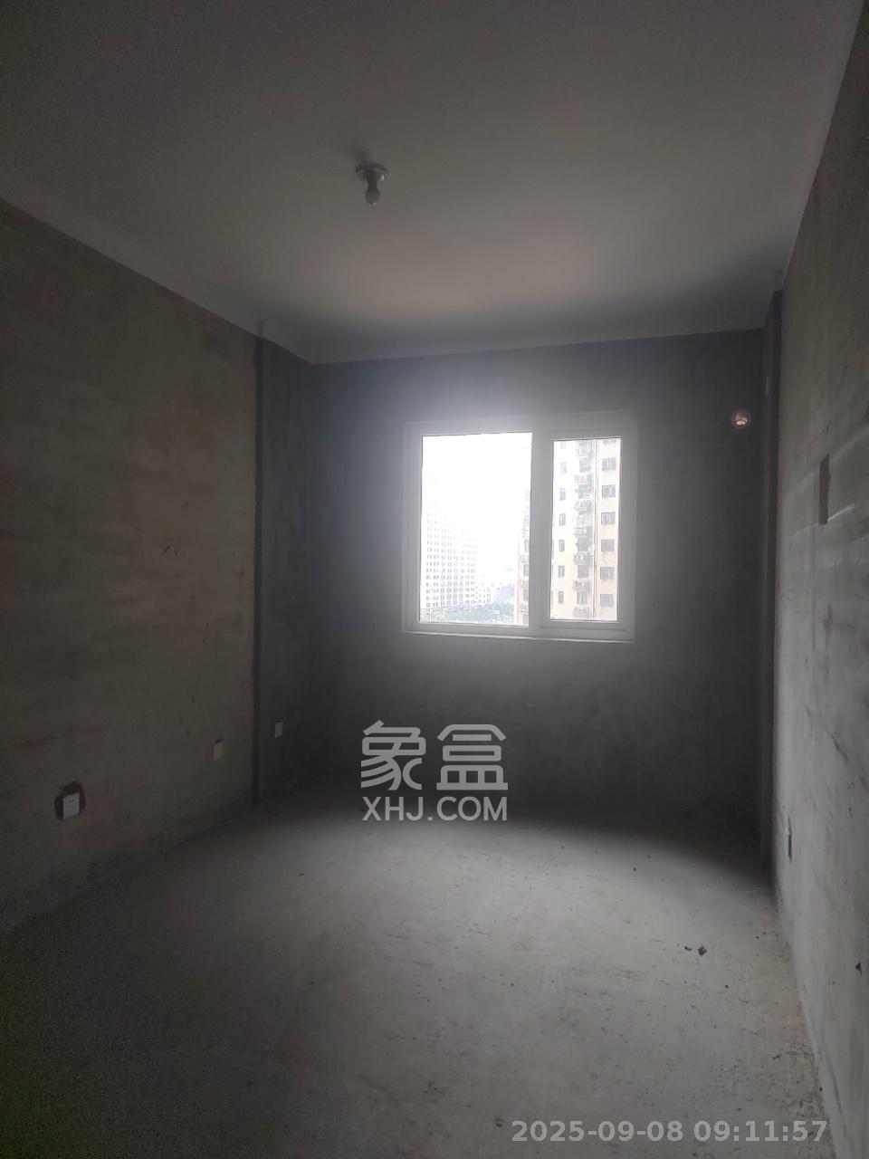 克拉美丽山庄（晟领国际）  4室2厅2卫    1800.0元/月室内图