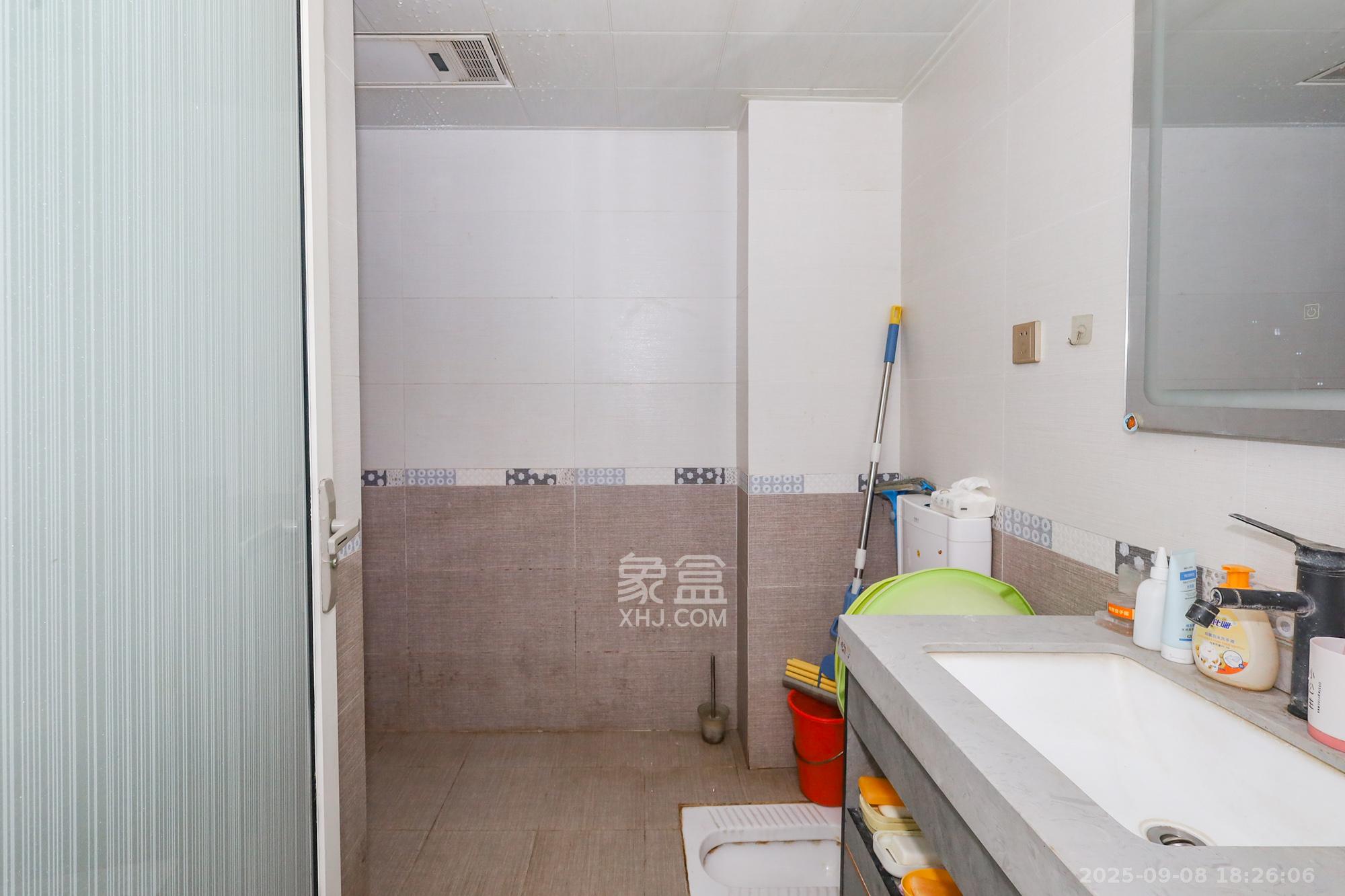 协信星澜汇 3室2厅1卫 96.5万 协信星澜汇 3室2厅1卫 96.5万卫生间