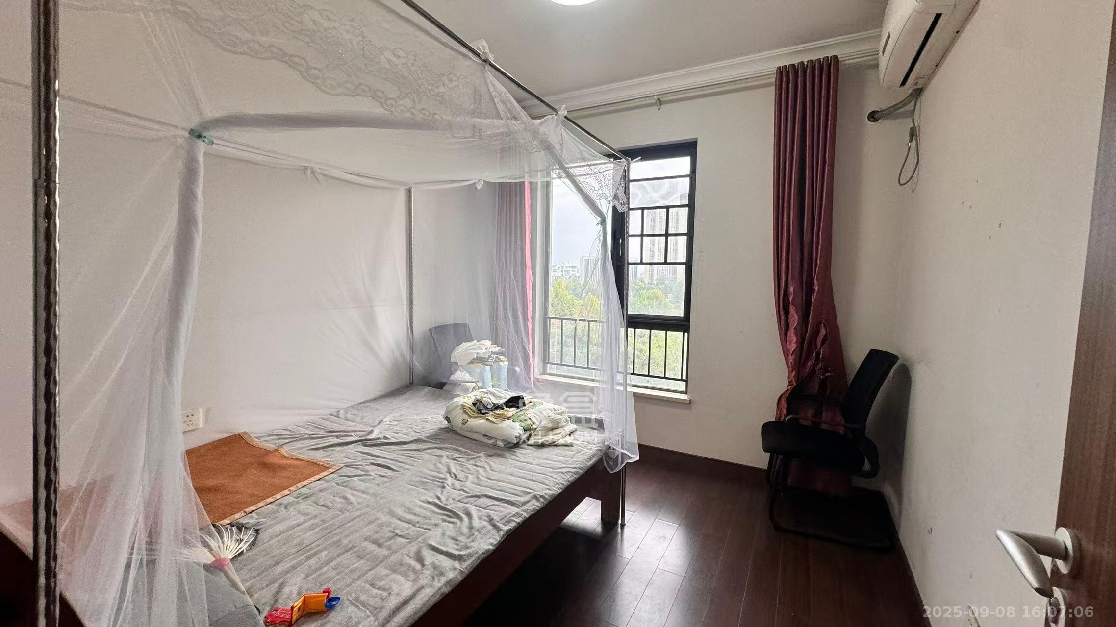 万科白鹭郡 4室2厅2卫 3000.0元/月 万科白鹭郡 4室2厅2卫 3000.0元/月室内图