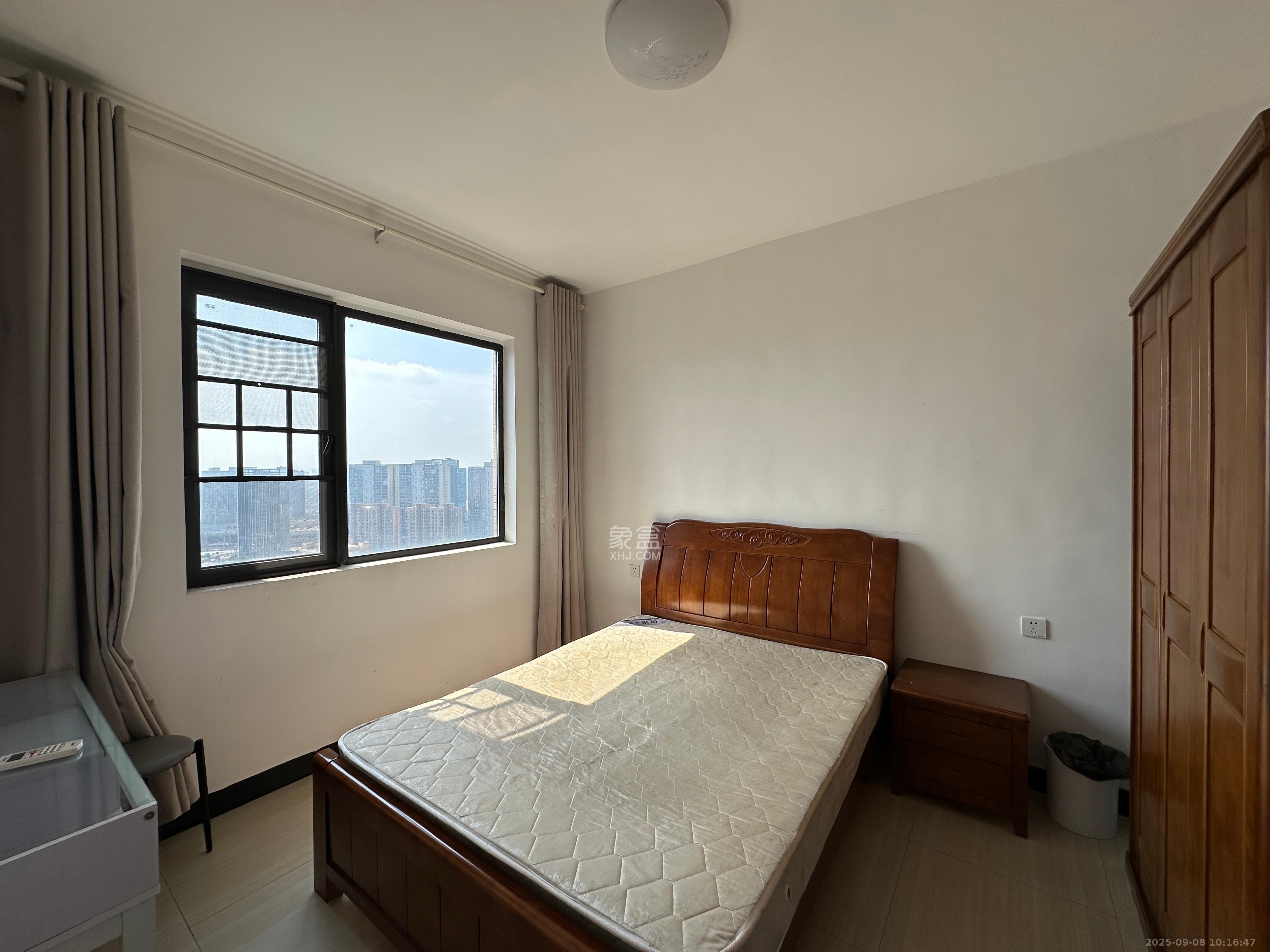 正旺国际铭城(正旺U公馆)  3室2厅1卫    2700.0元/月 正旺国际铭城(正旺U公馆)  3室2厅1卫    2700.0元/月室内图