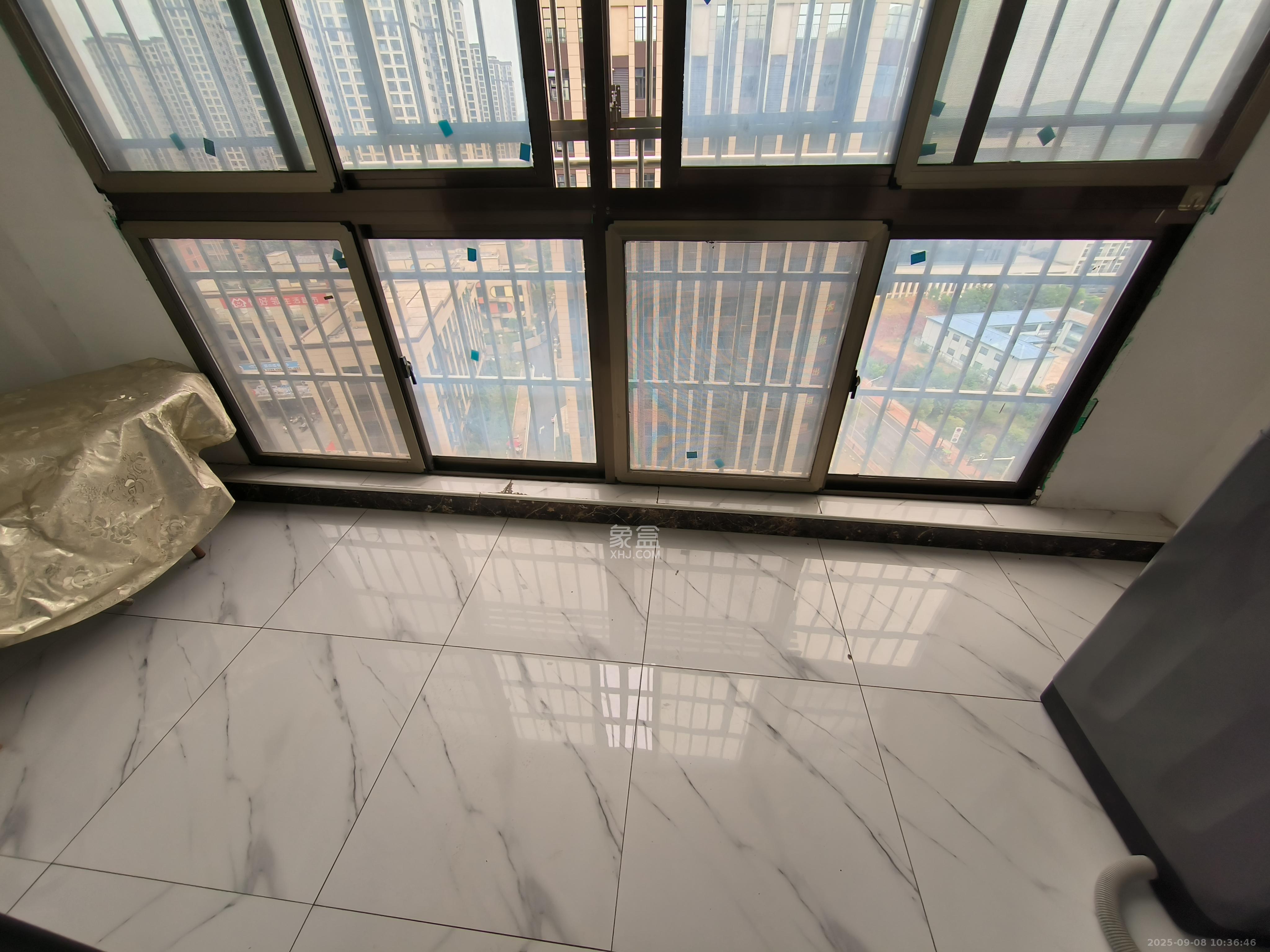 联丰苑 3室2厅1卫 2200.0元/月 联丰苑 3室2厅1卫 2200.0元/月室内图