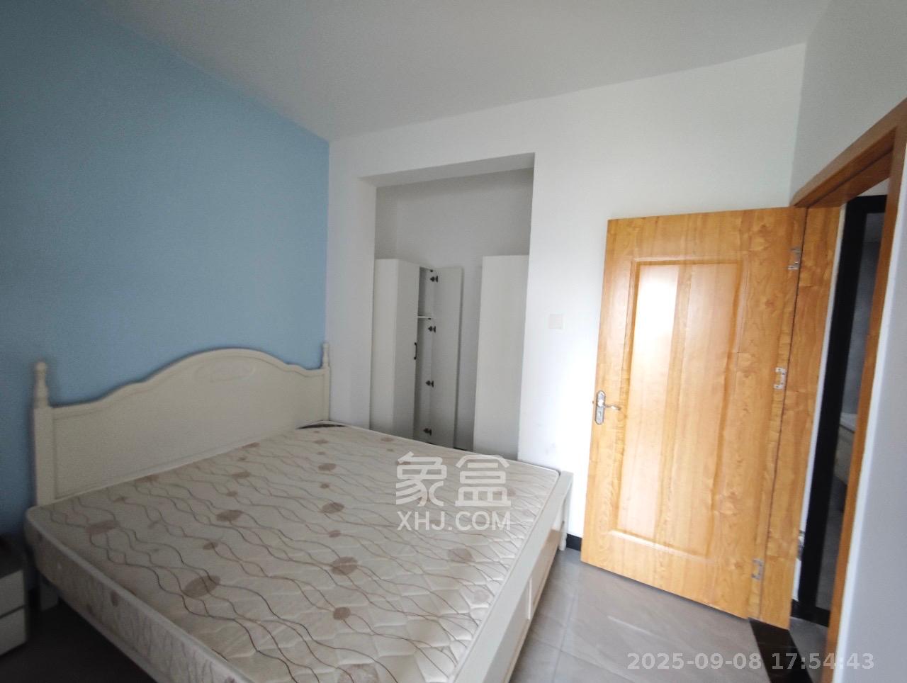 京武浪琴山一、二期 1室1厅1卫 2300.0元/月 京武浪琴山一、二期 1室1厅1卫 2300.0元/月室内图