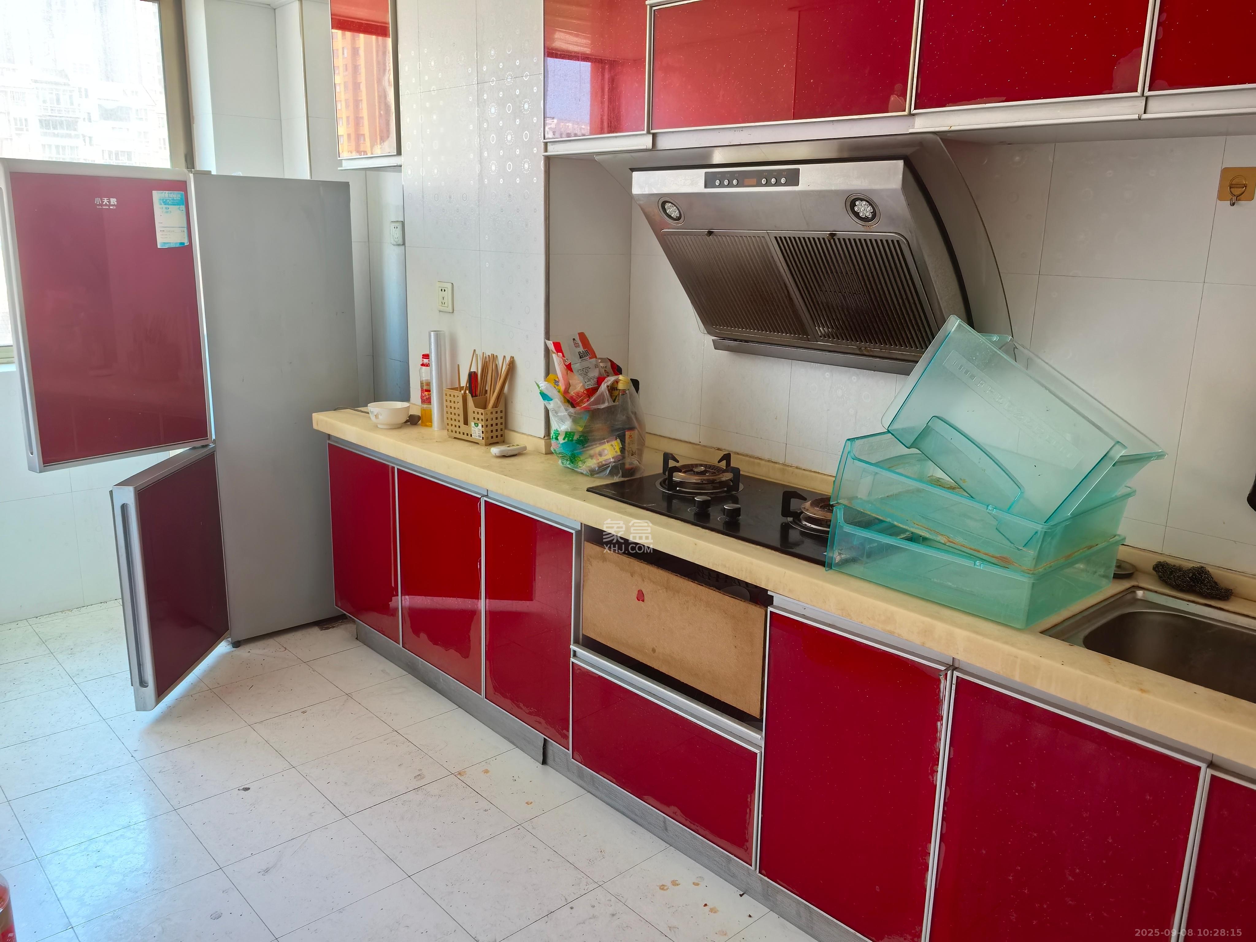 锦湘国际星城二期（锦雅苑）  3室1厅1卫    2800.0元/月室内图