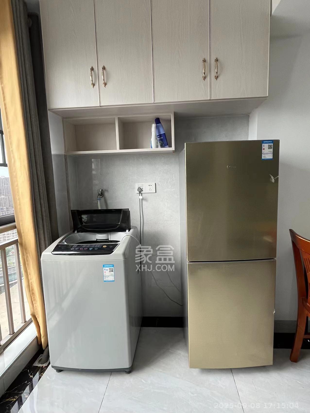 新天地步步高  1室1厅1卫    1200.0元/月 新天地步步高  1室1厅1卫    1200.0元/月室内图