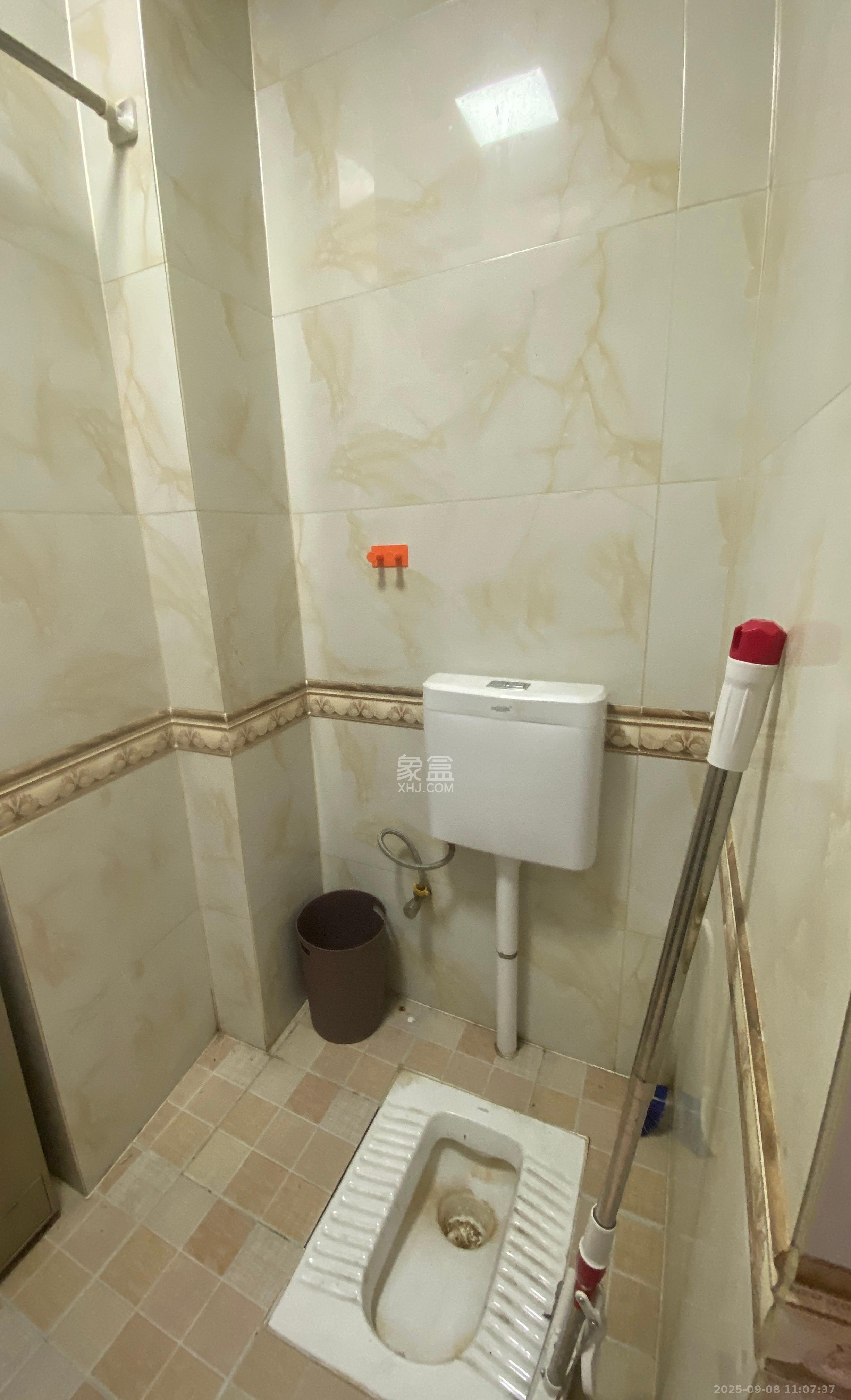 叠彩兰亭 1室1厅1卫 1350.0元/月 叠彩兰亭 1室1厅1卫 1350.0元/月室内图