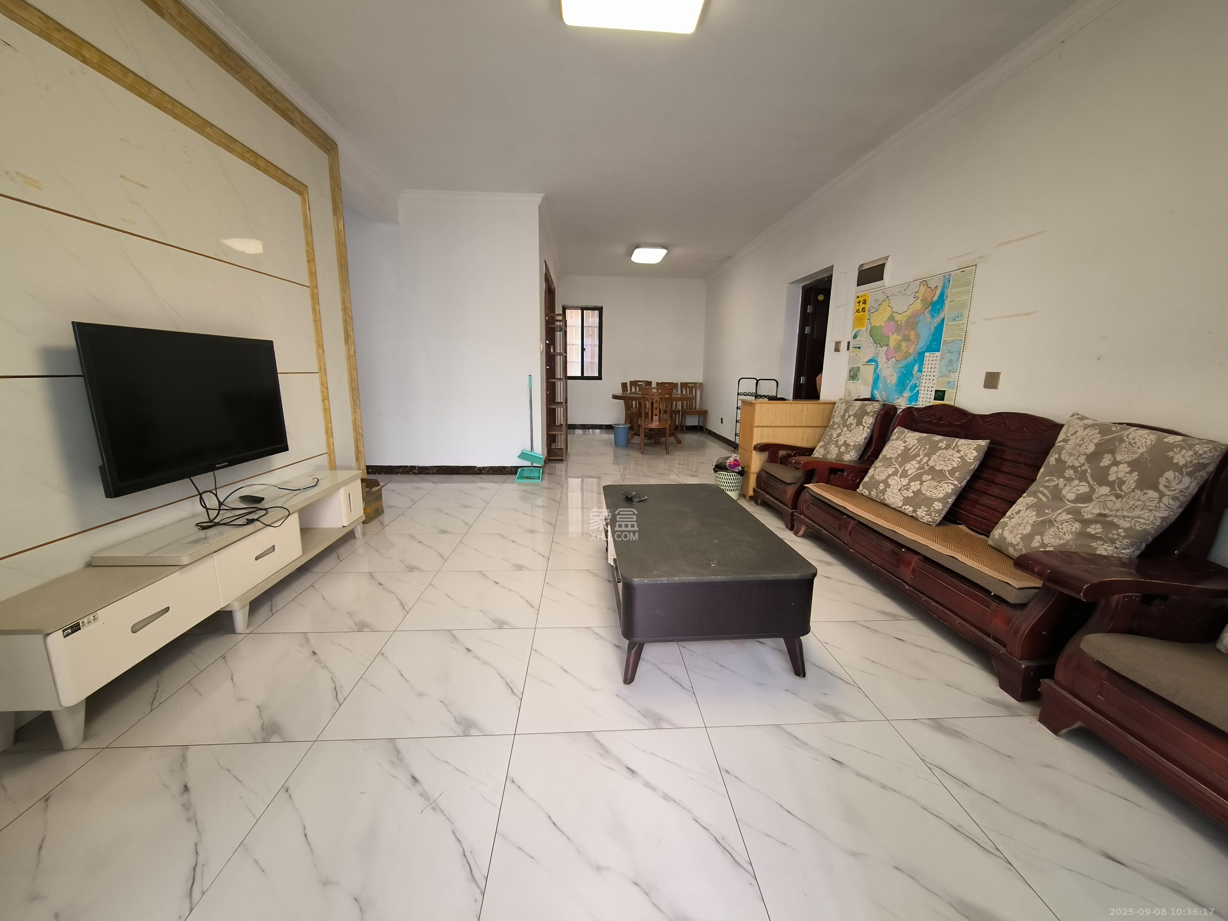 联丰苑 3室2厅1卫 2200.0元/月 联丰苑 3室2厅1卫 2200.0元/月室内图