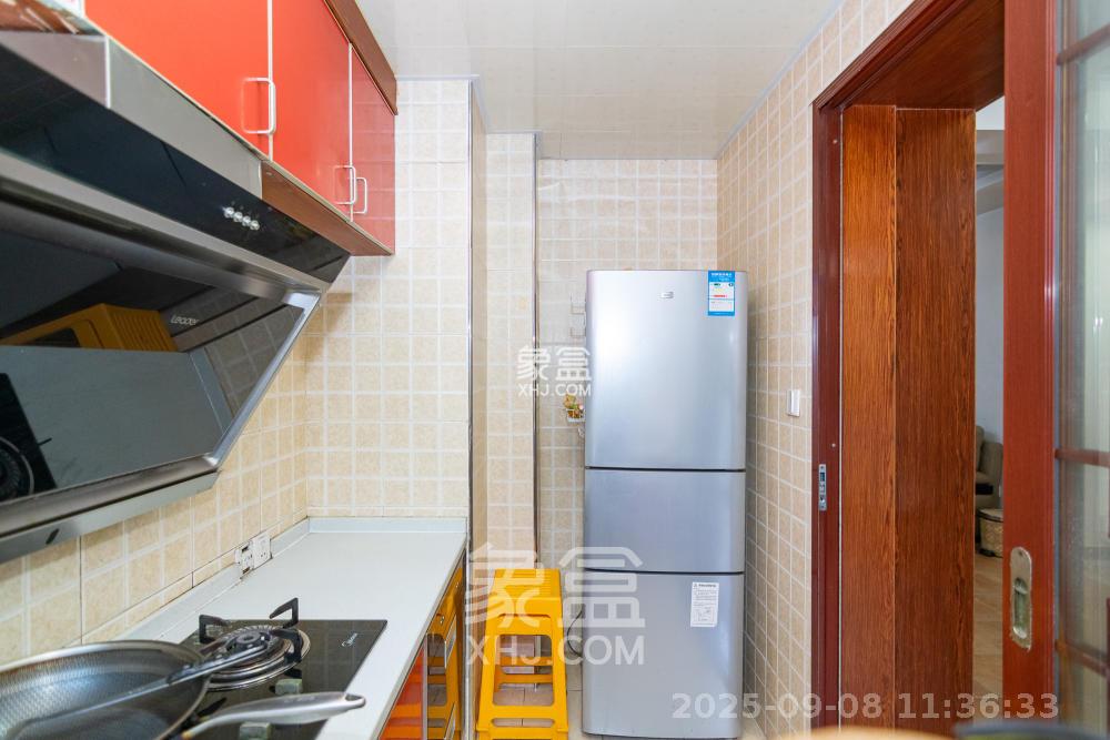 珠江东方明珠(新地东方明珠)一二期 2室2厅1卫 1700.0元/月 珠江东方明珠(新地东方明珠)一二期 2室2厅1卫 1700.0元/月室内图