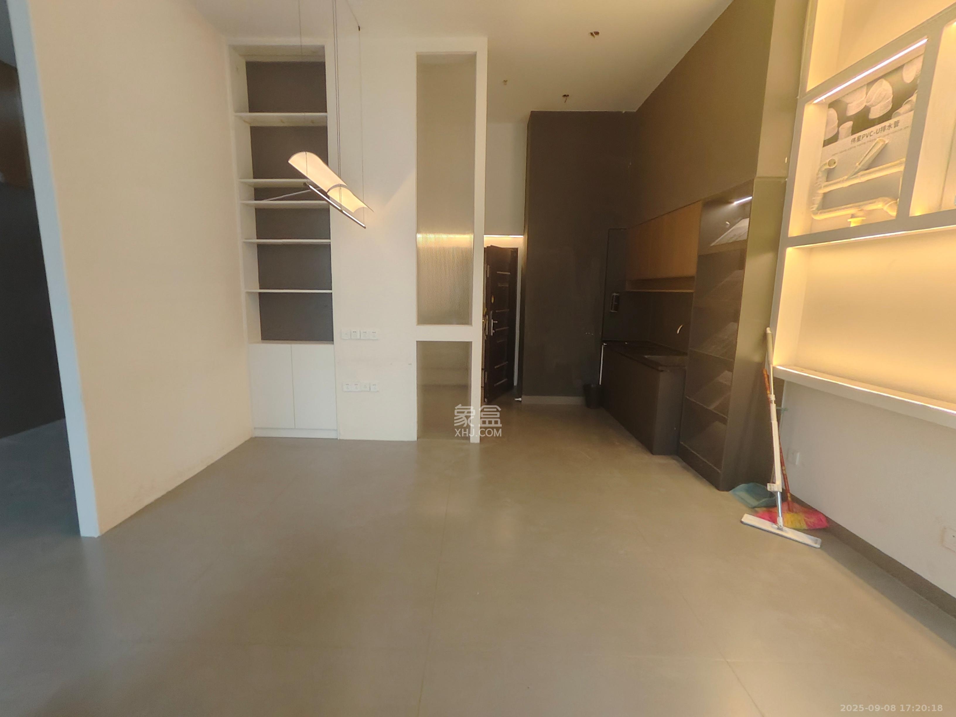 保利天禧EF区 1室1厅1卫 4000.0元/月 保利天禧EF区 1室1厅1卫 4000.0元/月室内图