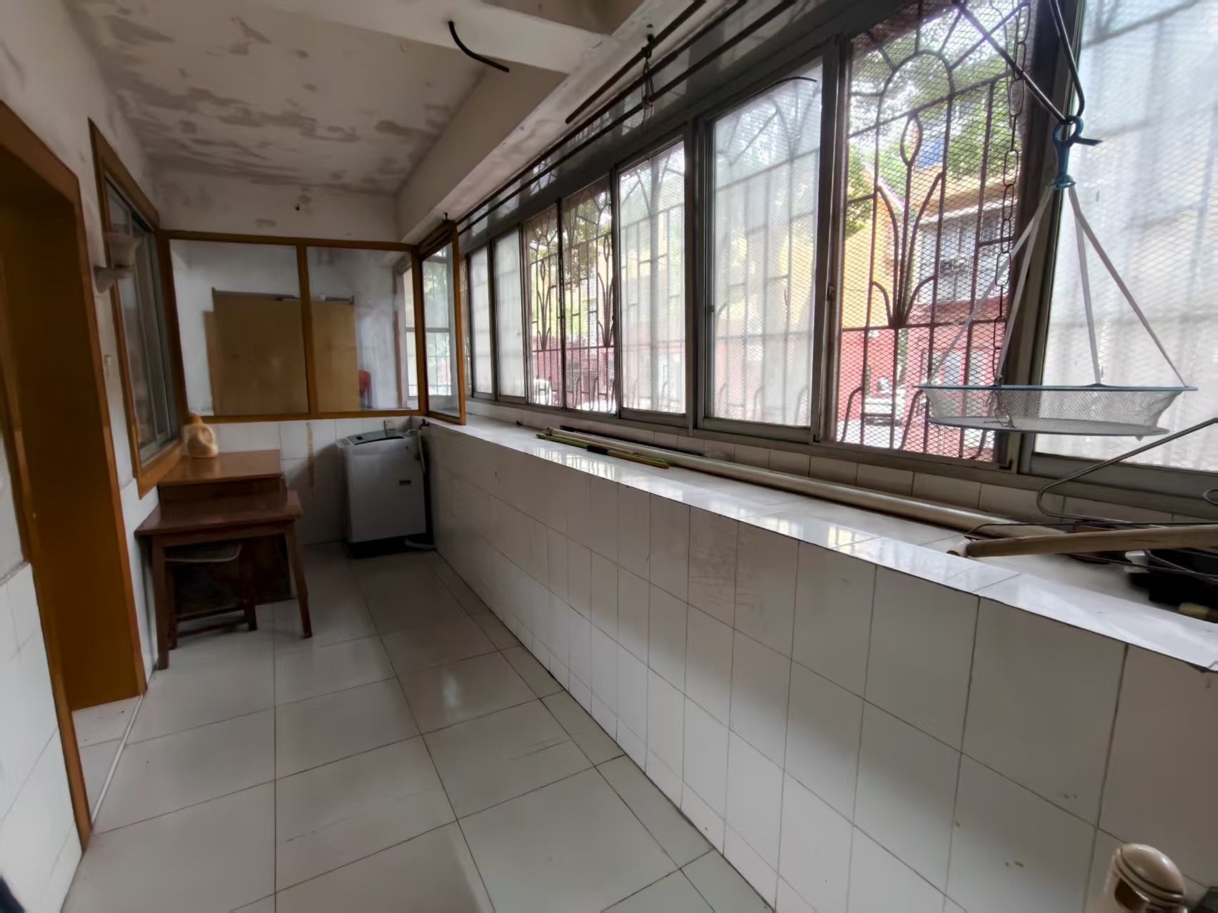 娄底市供销大院家属楼 3室2厅2卫 1300.0元/月 娄底市供销大院家属楼 3室2厅2卫 1300.0元/月室内图