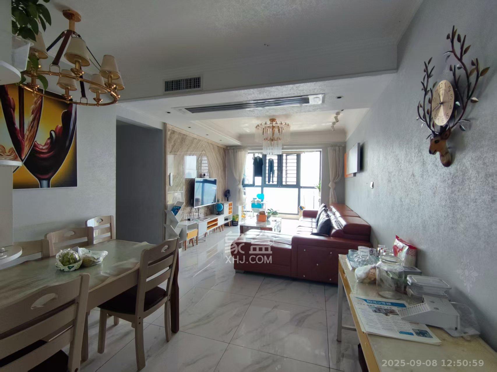 碧桂园中央花园 3室2厅2卫 3200.0元/月 碧桂园中央花园 3室2厅2卫 3200.0元/月室内图